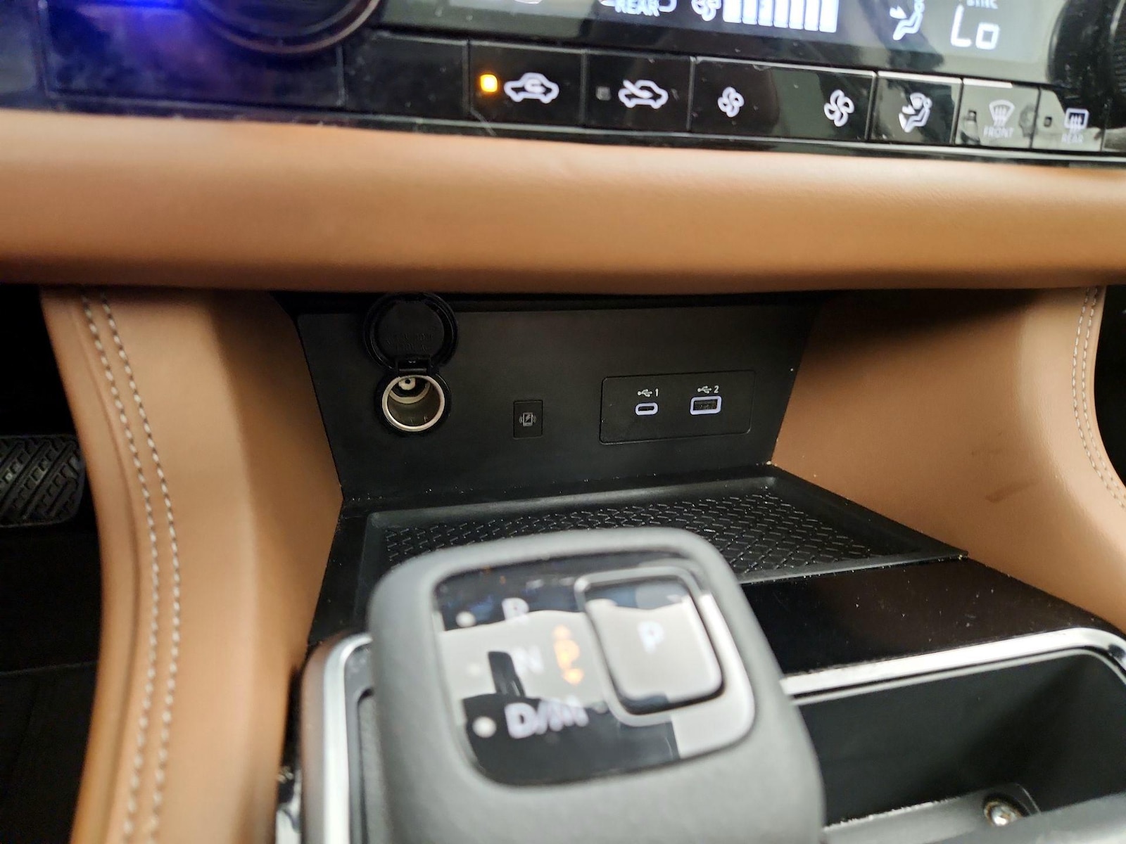 2025 Nissan Pathfinder Platinum - Photo 20