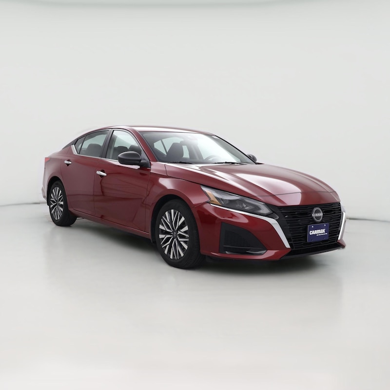 2024 Nissan Altima SV