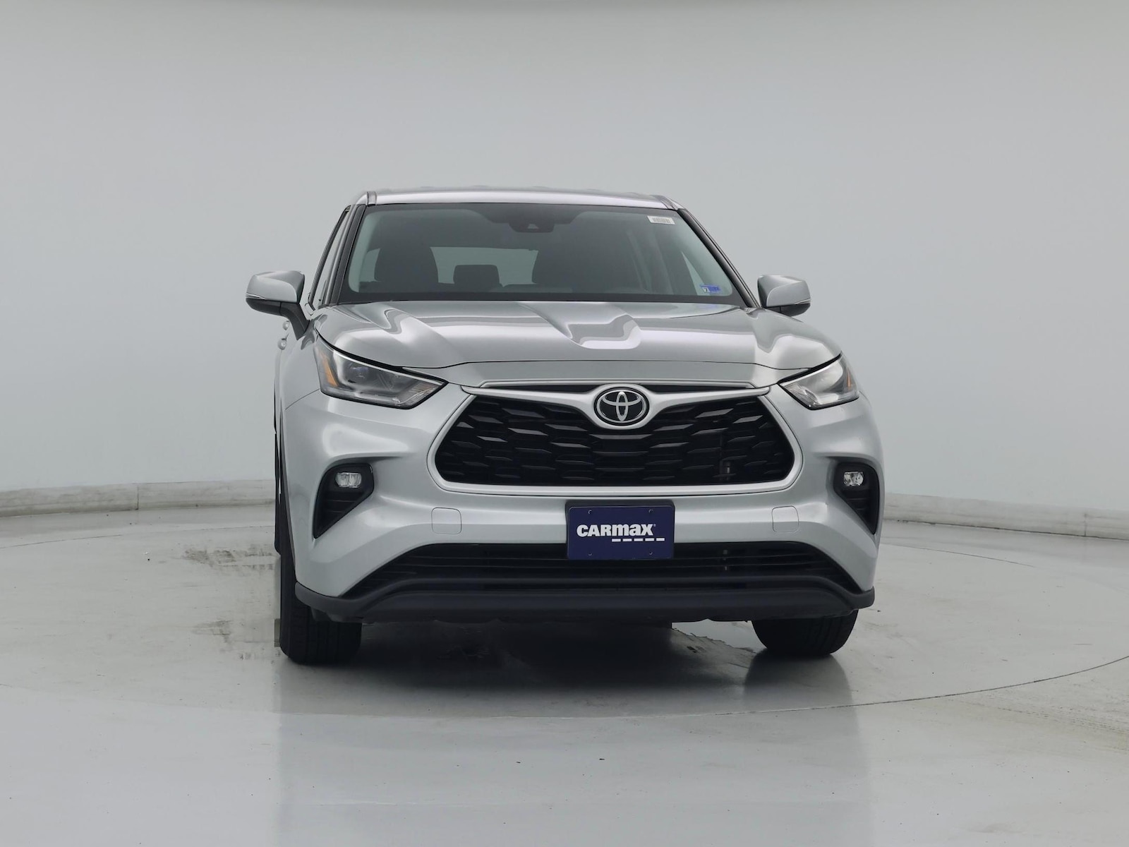 2021 Toyota Highlander LE - Photo 6