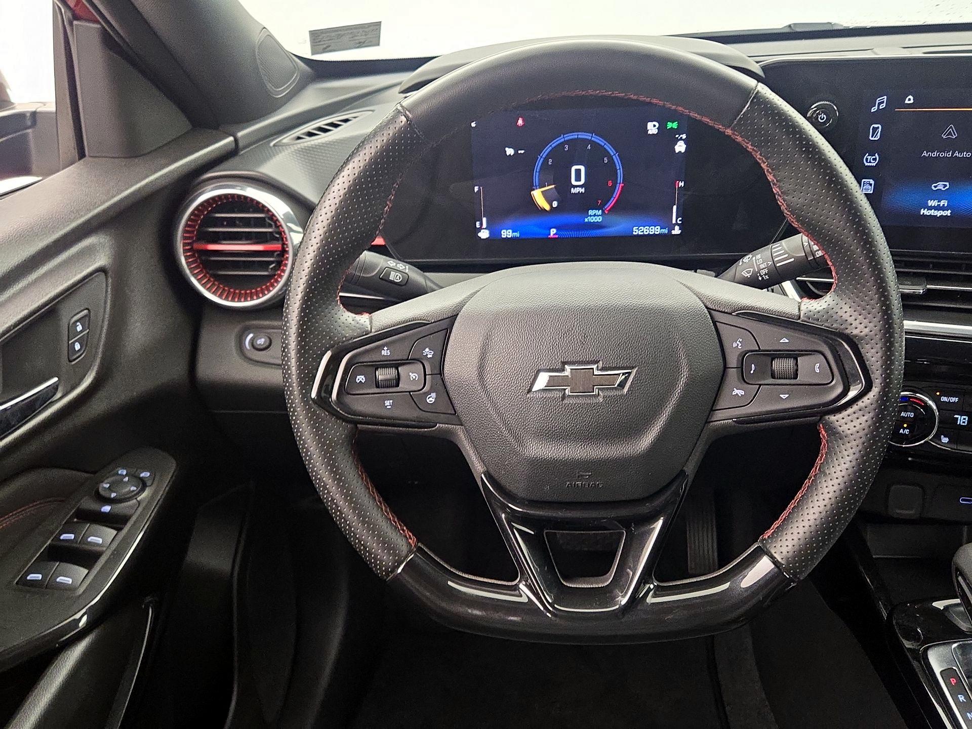 Thumbnail: 2024 Chevrolet Trax - 10