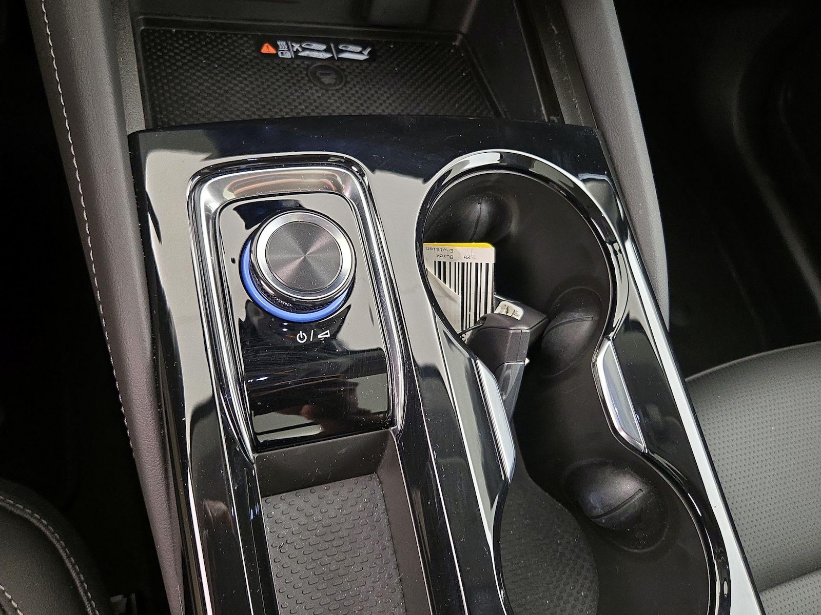 2025 Buick Envision Preferred - Photo 19