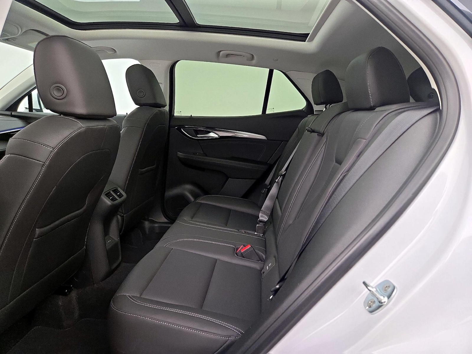 2025 Buick Envision Preferred - Photo 22