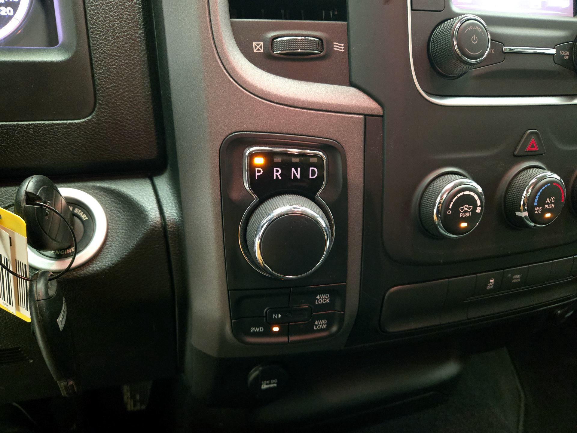 Thumbnail: 2022 RAM 1500 Classic - 15