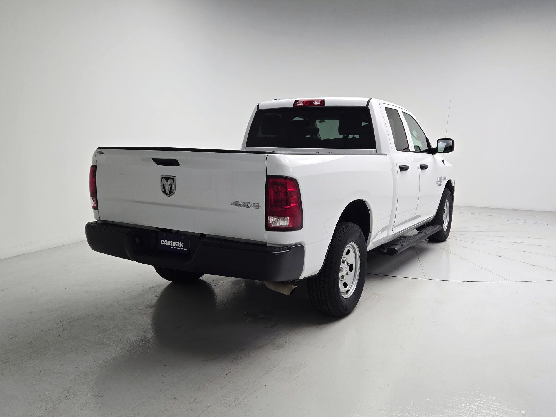 Thumbnail: 2022 RAM 1500 Classic - 5