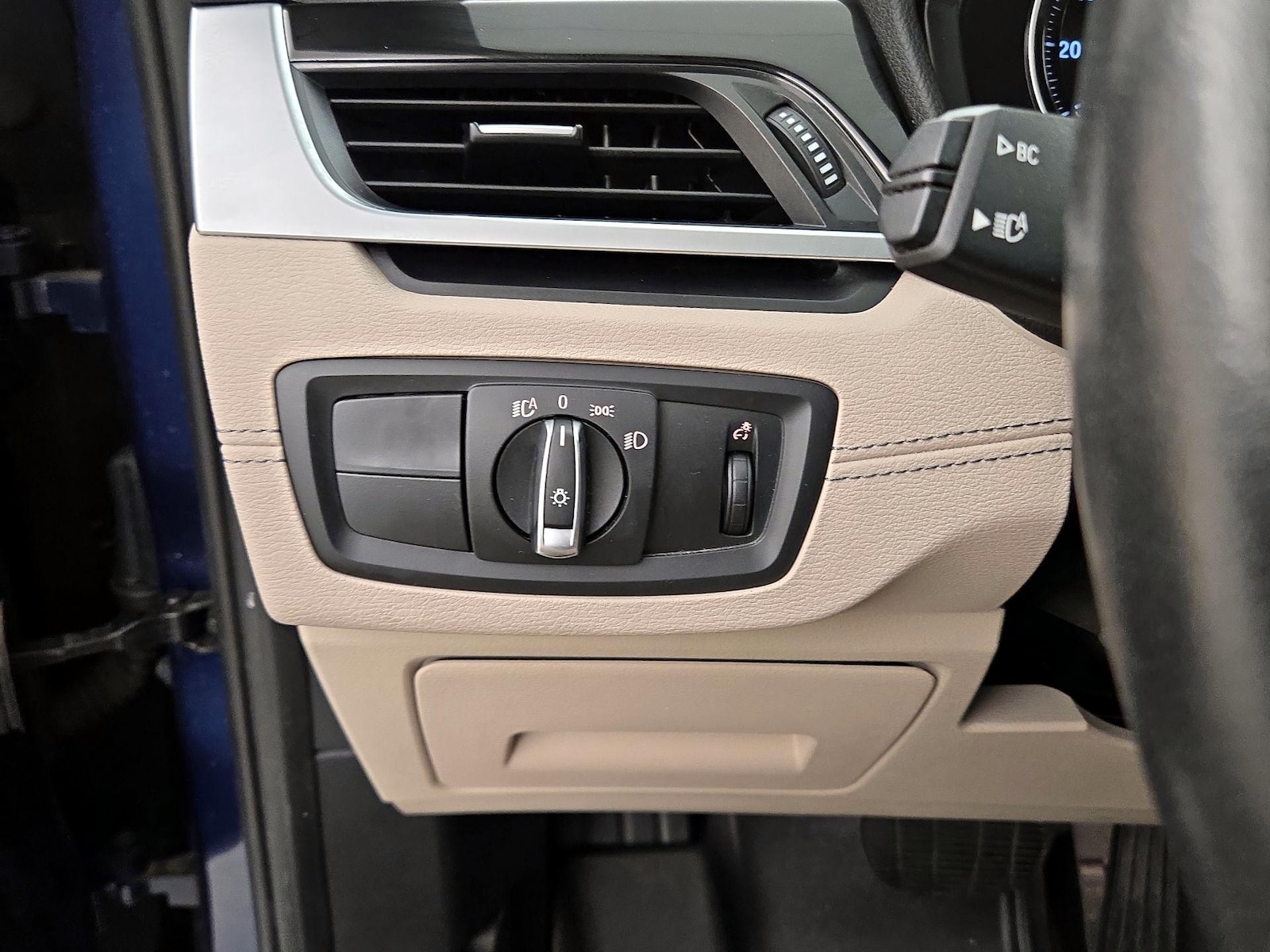 2021 BMW X1 28i - Photo 14