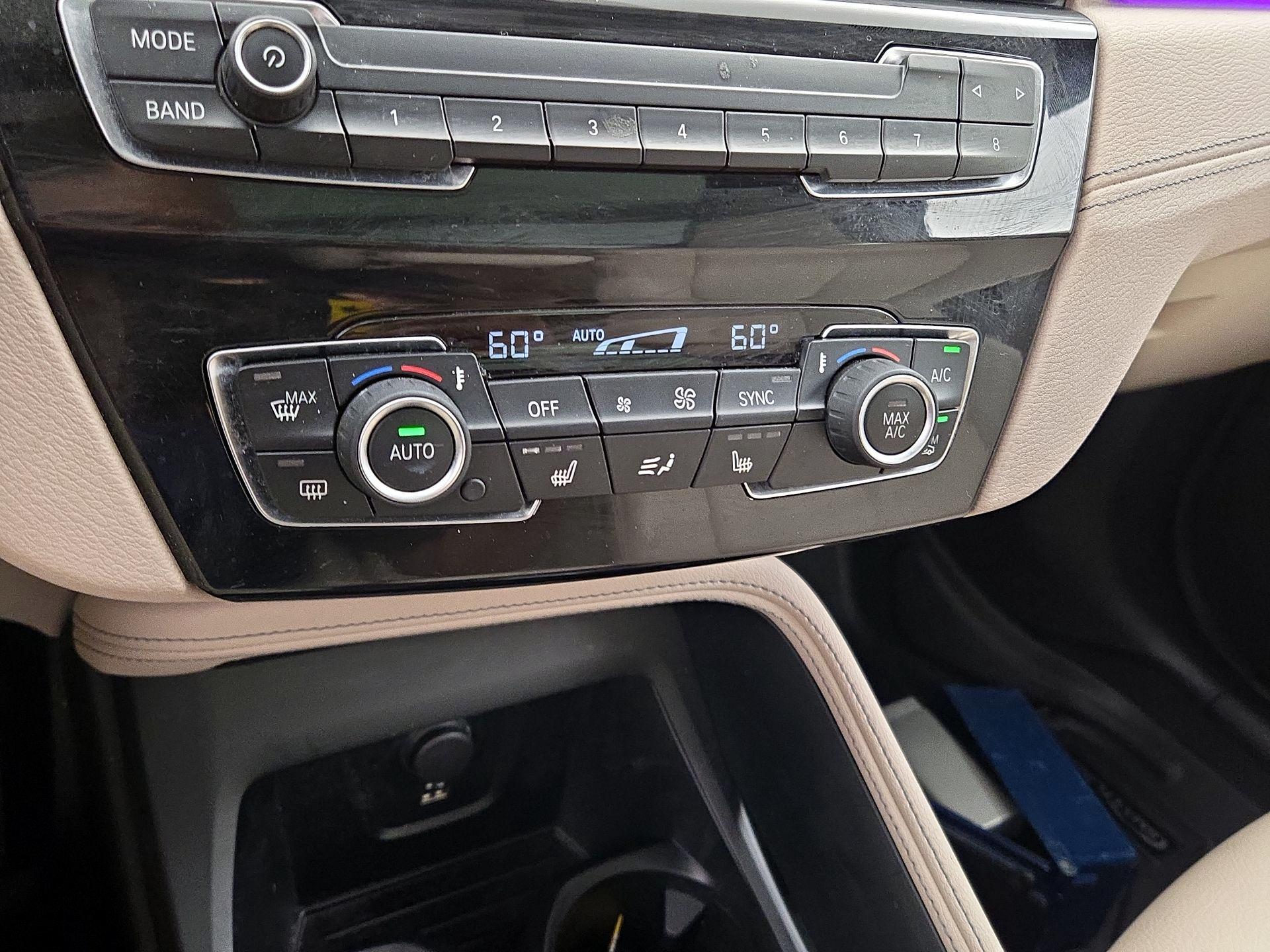 Thumbnail: 2021 BMW X1 - 17