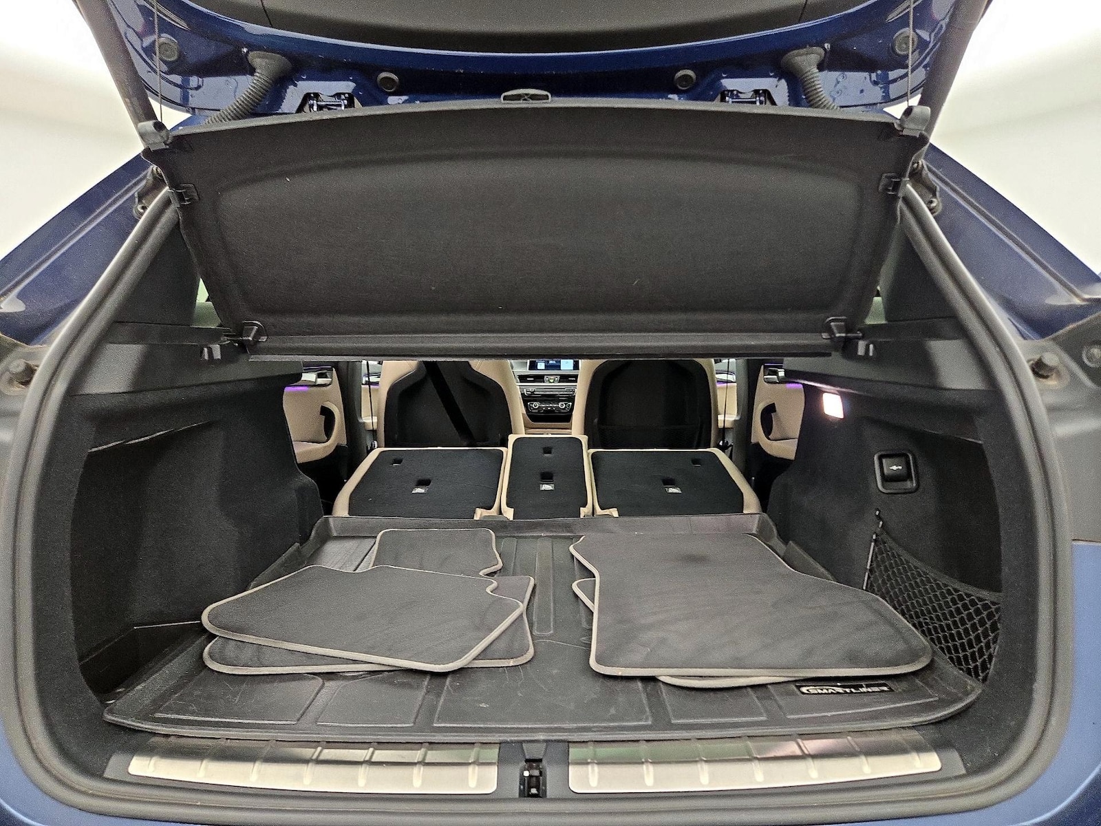 2021 BMW X1 28i - Photo 24