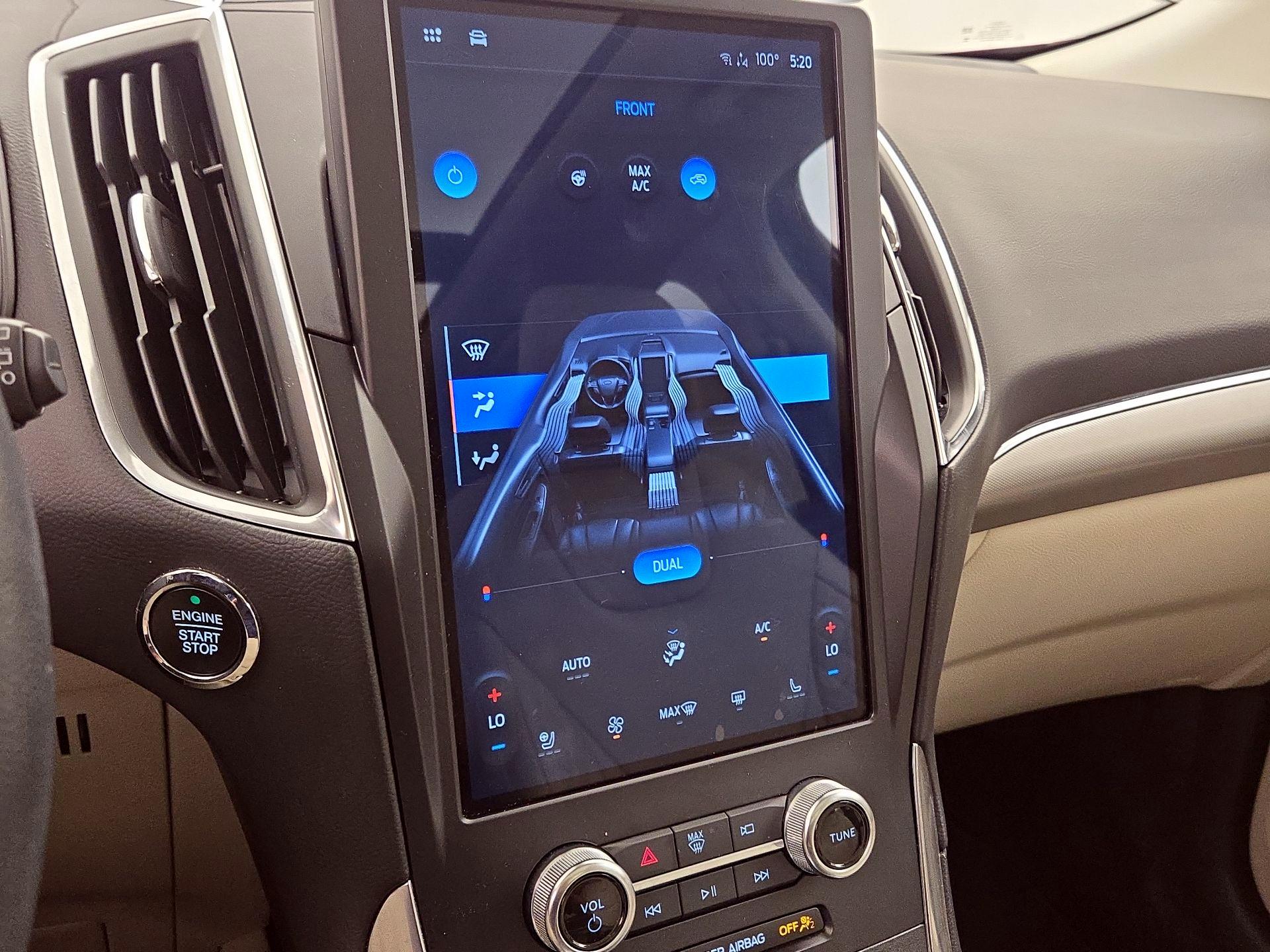 Thumbnail: 2024 Ford Edge - 17