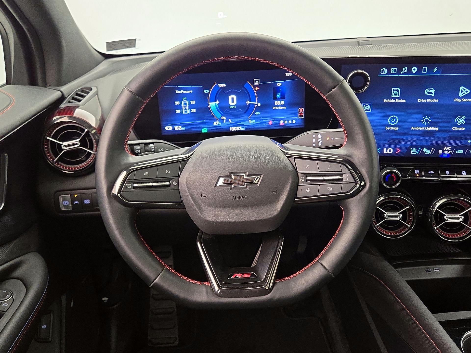 Thumbnail: 2024 Chevrolet Blazer EV - 10