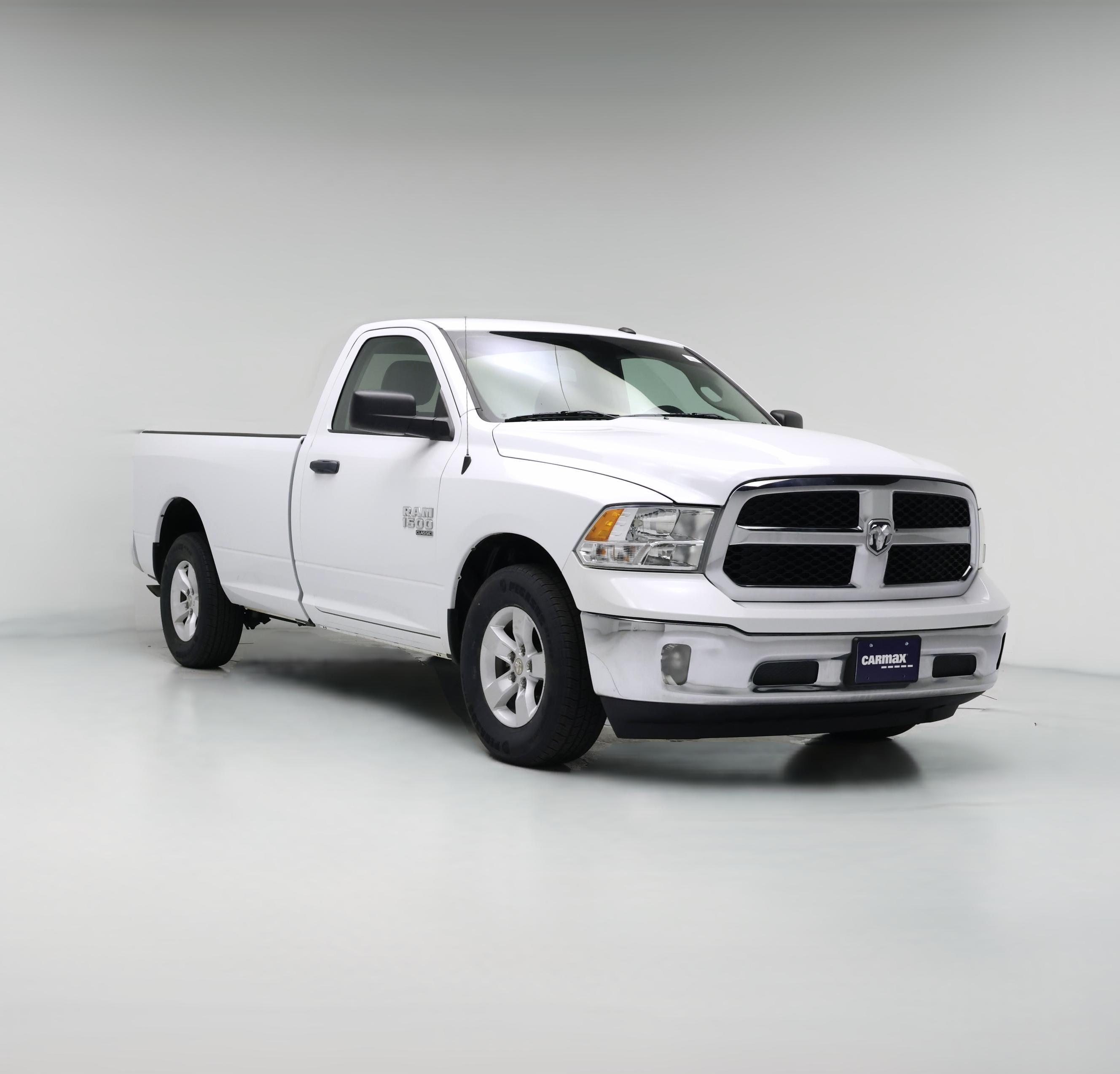 Thumbnail: 2022 RAM 1500 Classic - 1