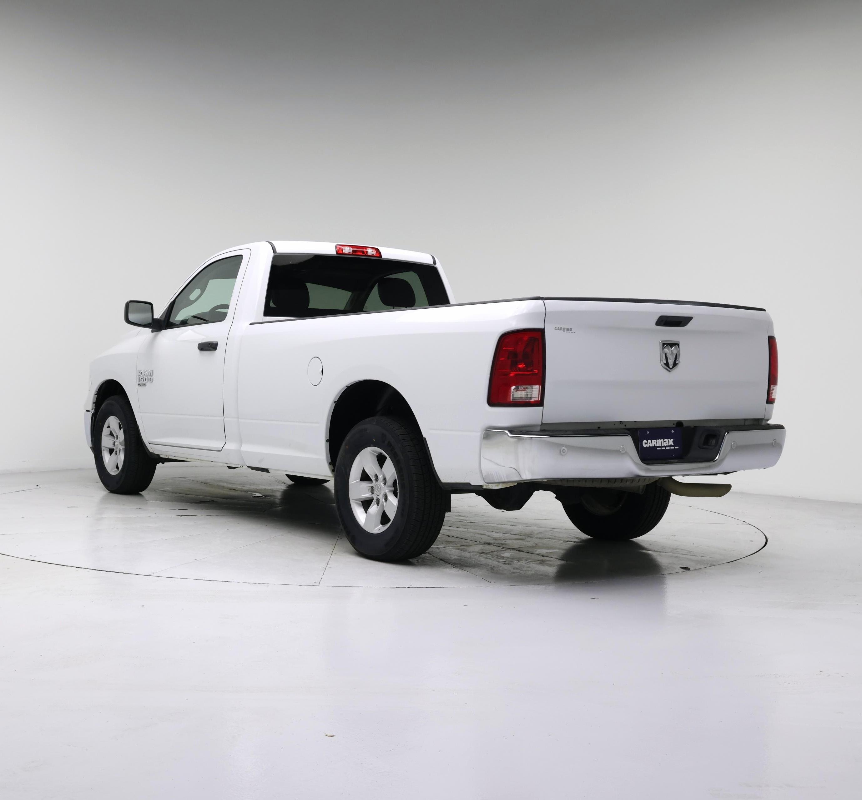 Thumbnail: 2022 RAM 1500 Classic - 2