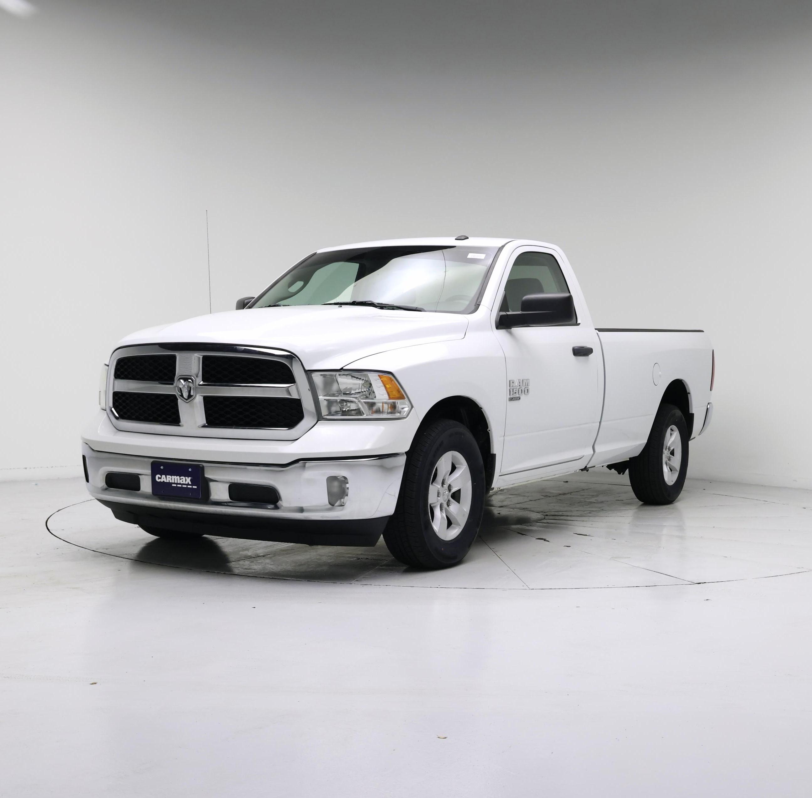 Thumbnail: 2022 RAM 1500 Classic - 4