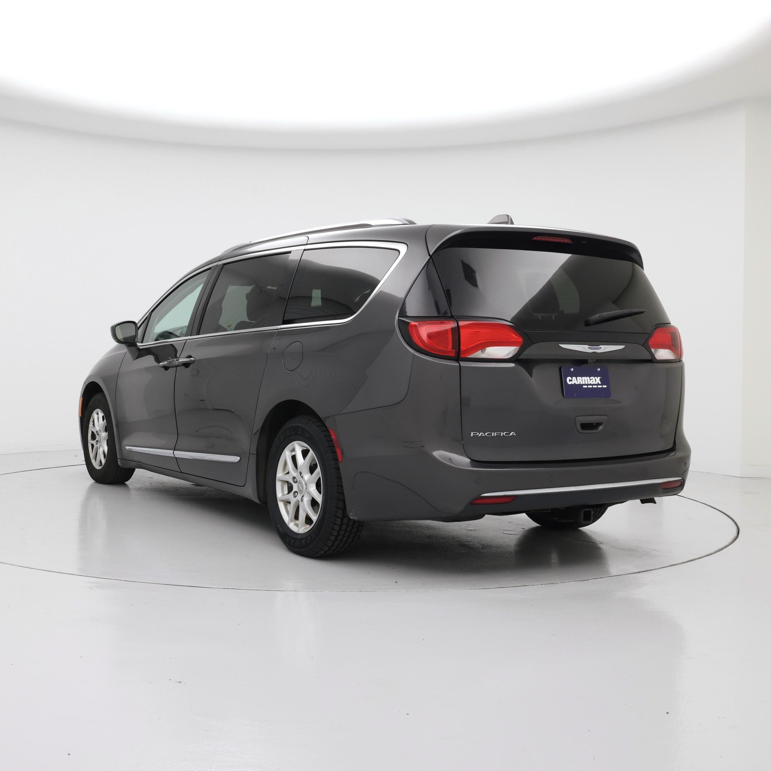 Thumbnail: 2020 Chrysler Pacifica - 2