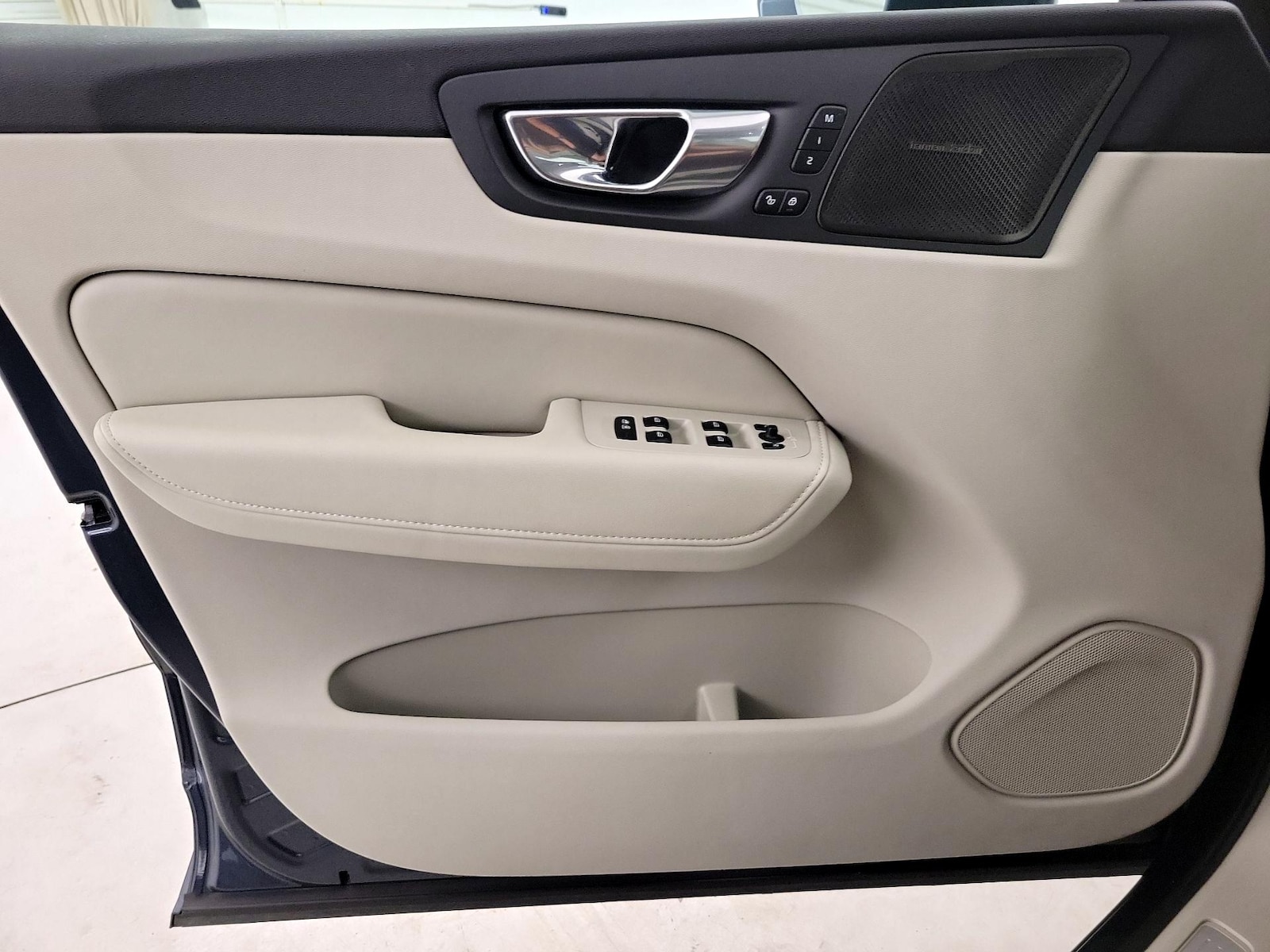 2021 Volvo XC60 Inscription - Photo 13