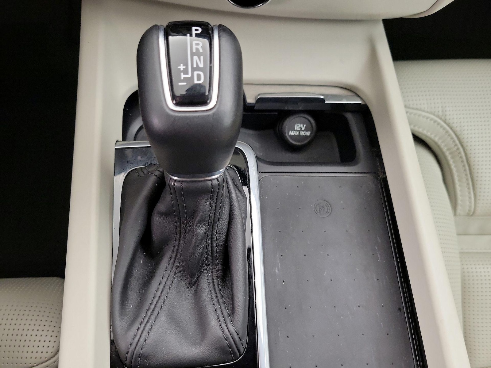 2021 Volvo XC60 Inscription - Photo 19