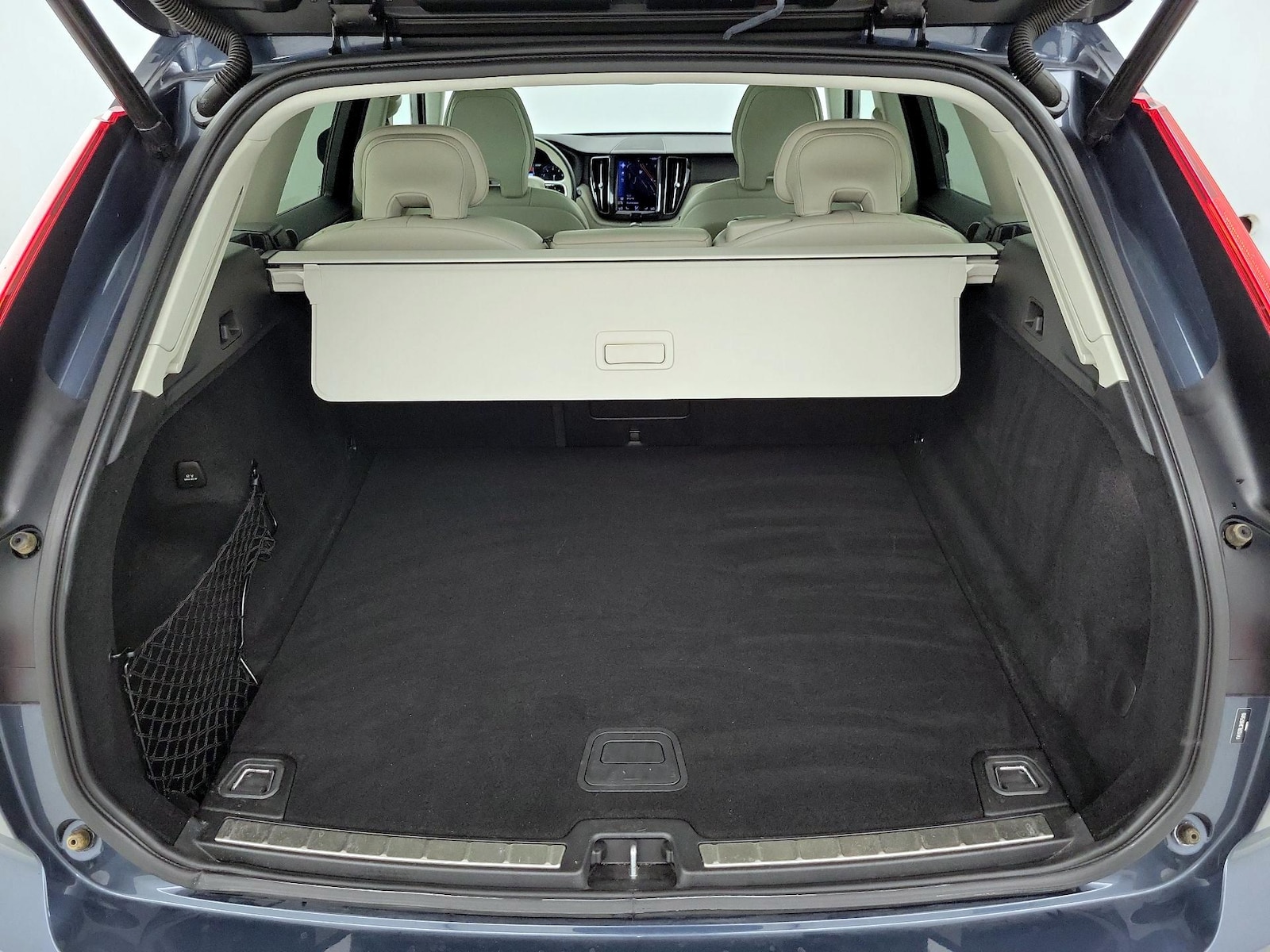 2021 Volvo XC60 Inscription - Photo 23
