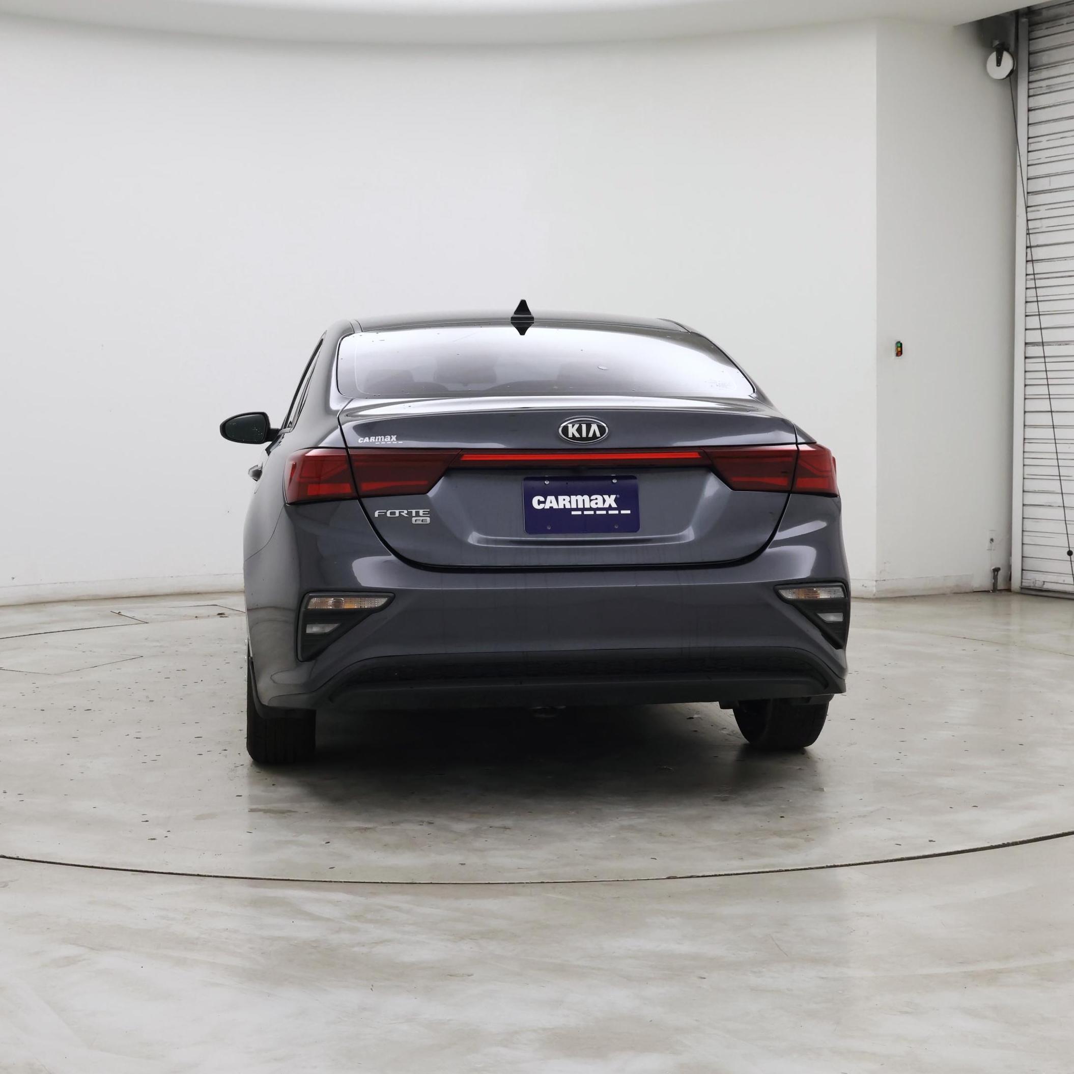 Thumbnail: 2020 Kia Forte - 6