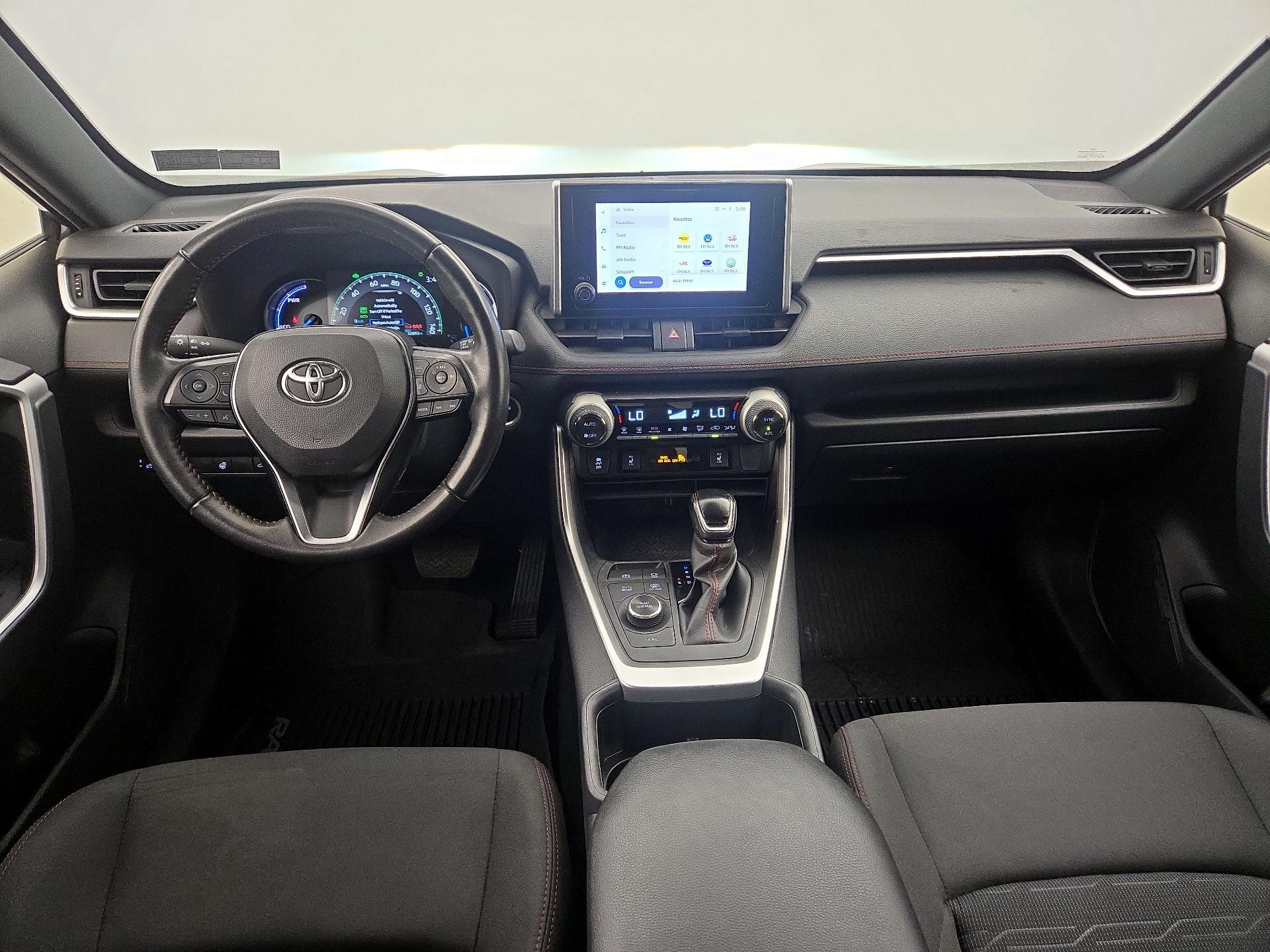Thumbnail: 2024 Toyota RAV4 - 9