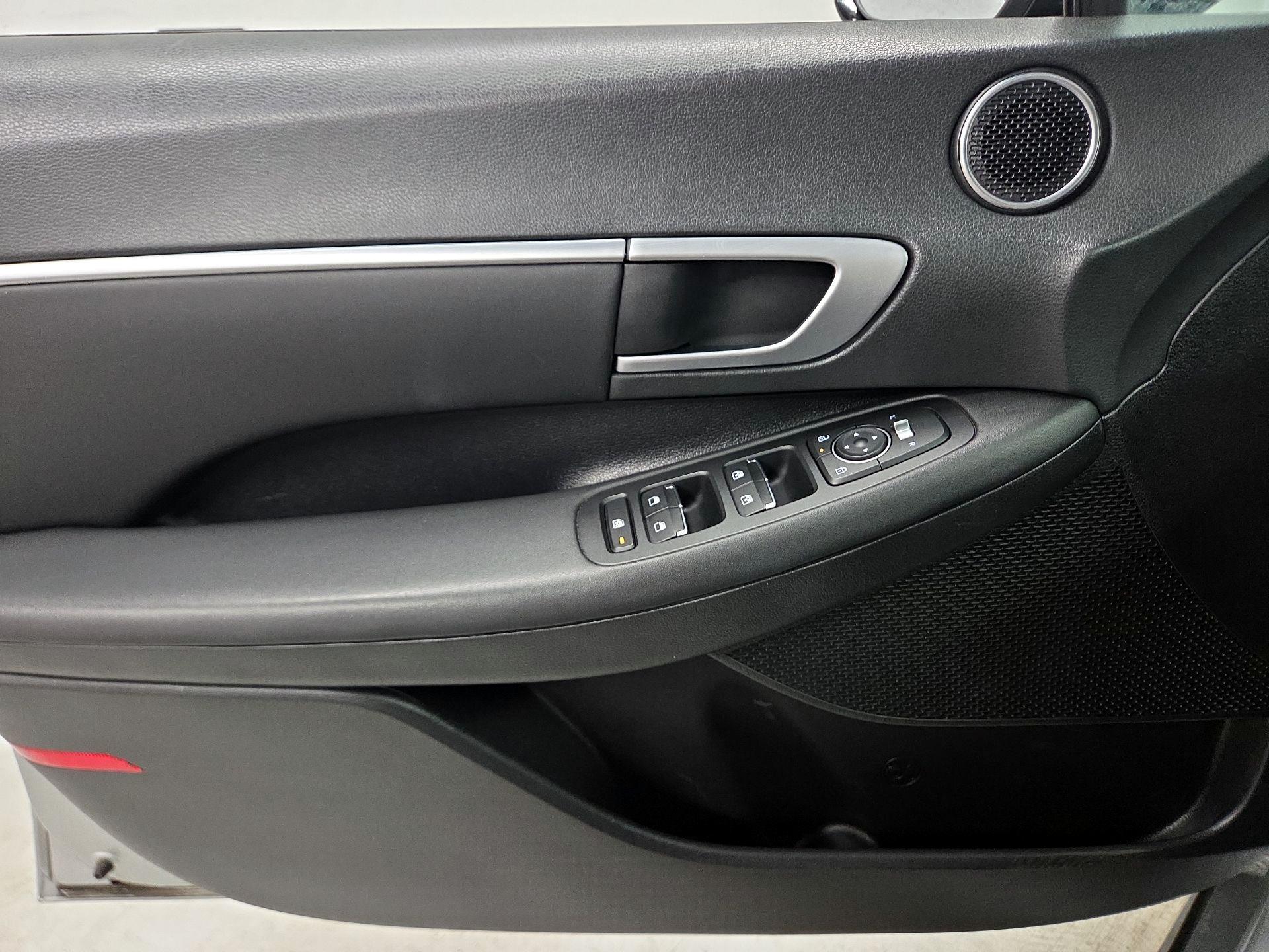 Thumbnail: 2024 Hyundai Sonata - 12