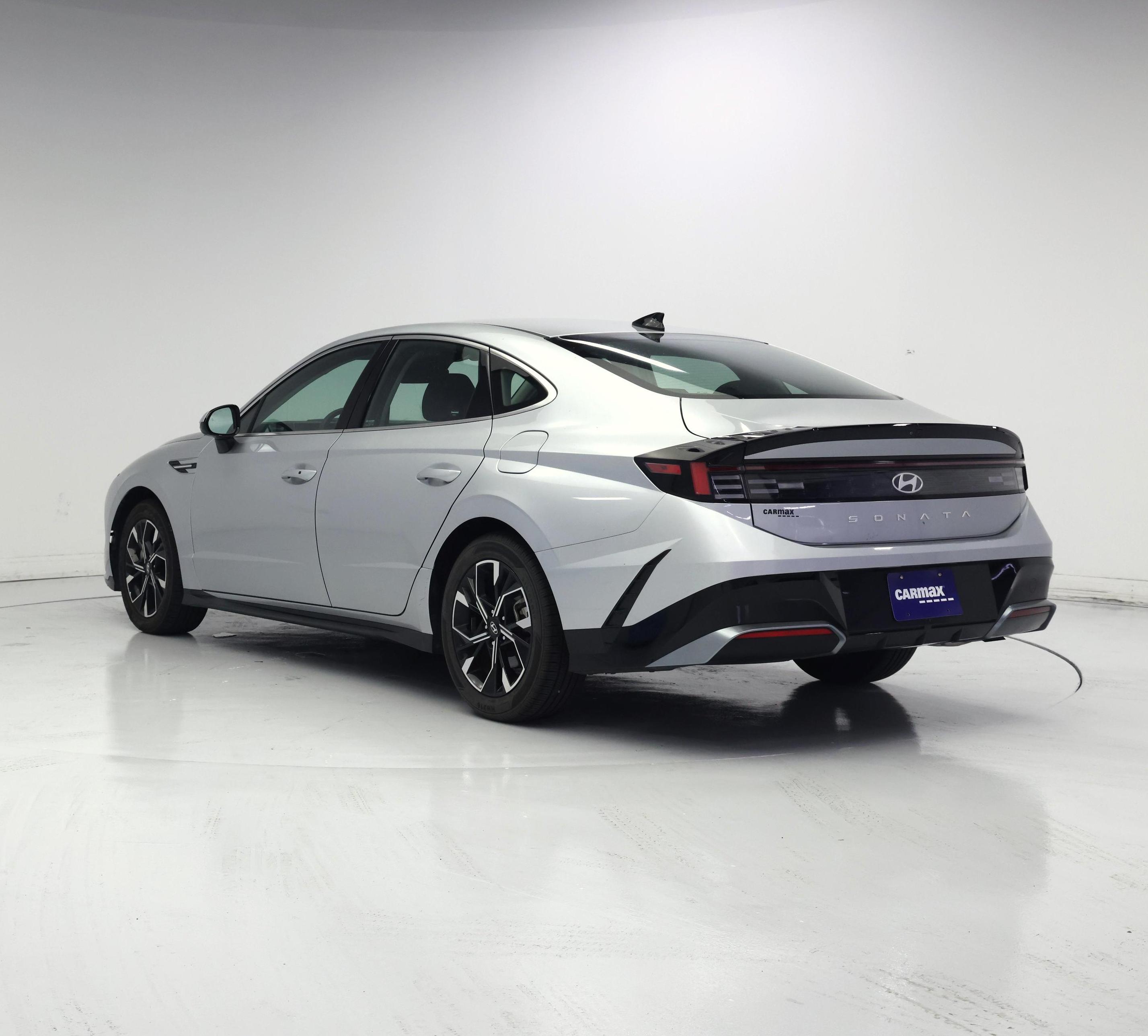 Thumbnail: 2024 Hyundai Sonata - 2