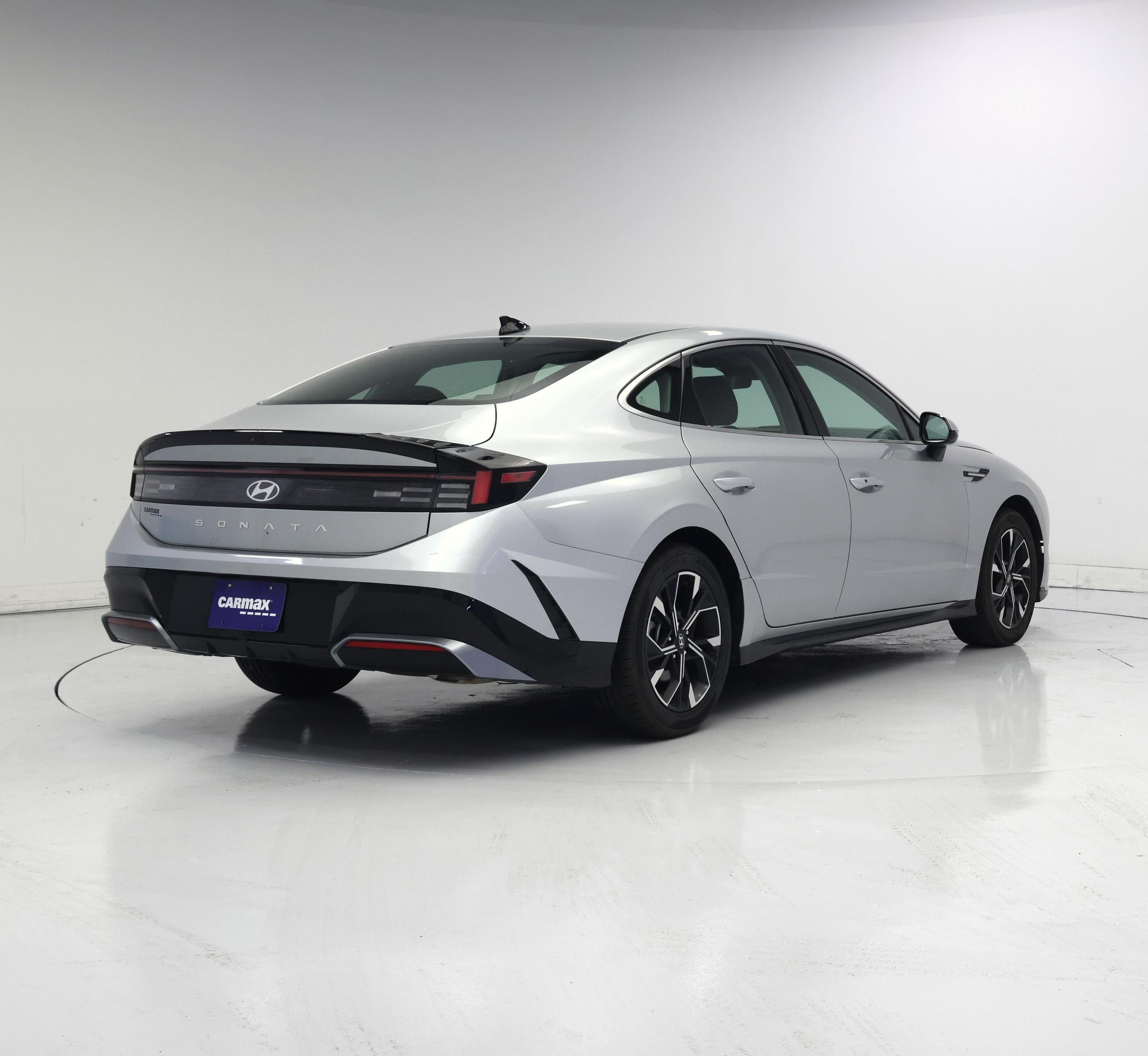Thumbnail: 2024 Hyundai Sonata - 8