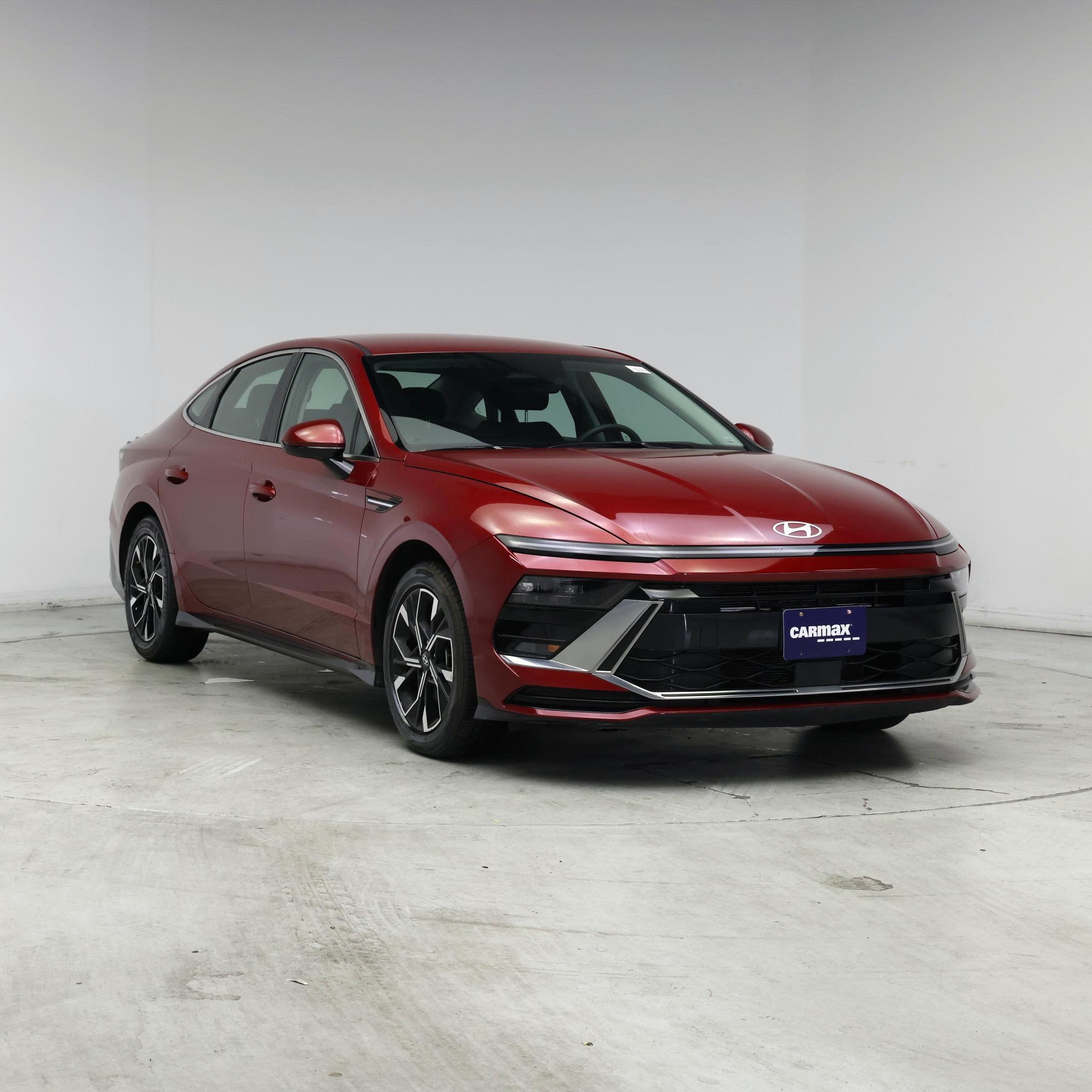 Red 2025 Hyundai Sonata Sedan Front-Wheel Drive Automatic