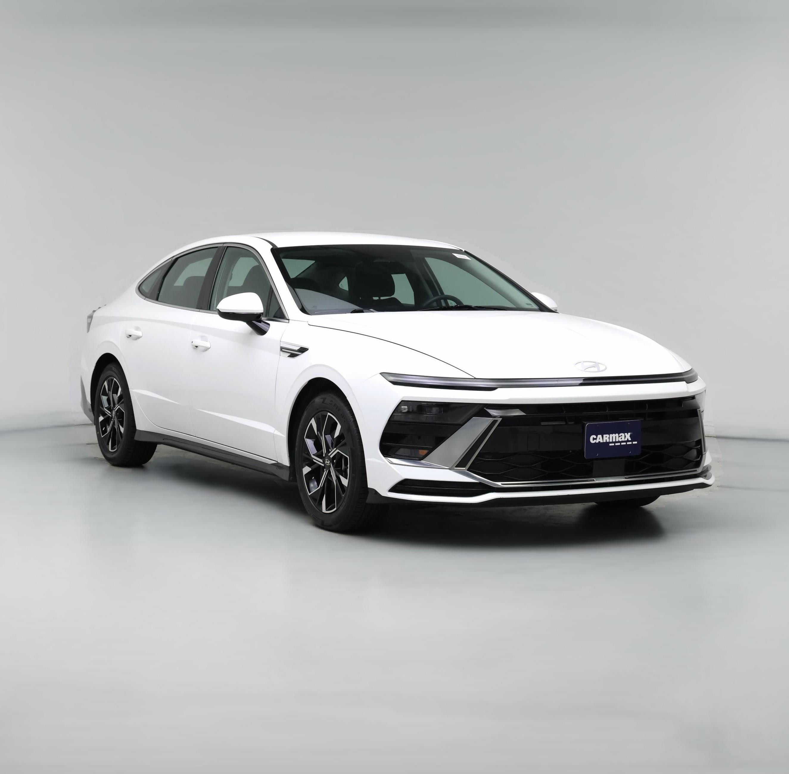 Thumbnail: 2025 Hyundai Sonata - 1