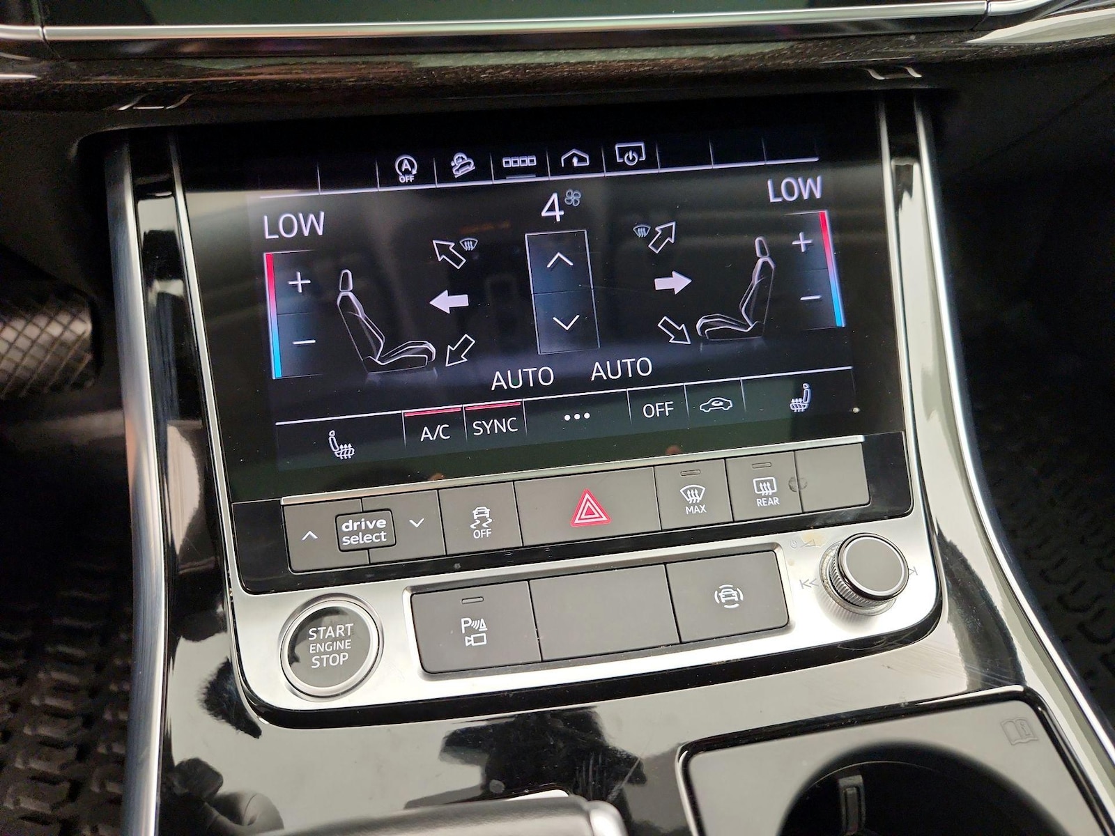 2024 Audi Q7 Premium Plus - Photo 9