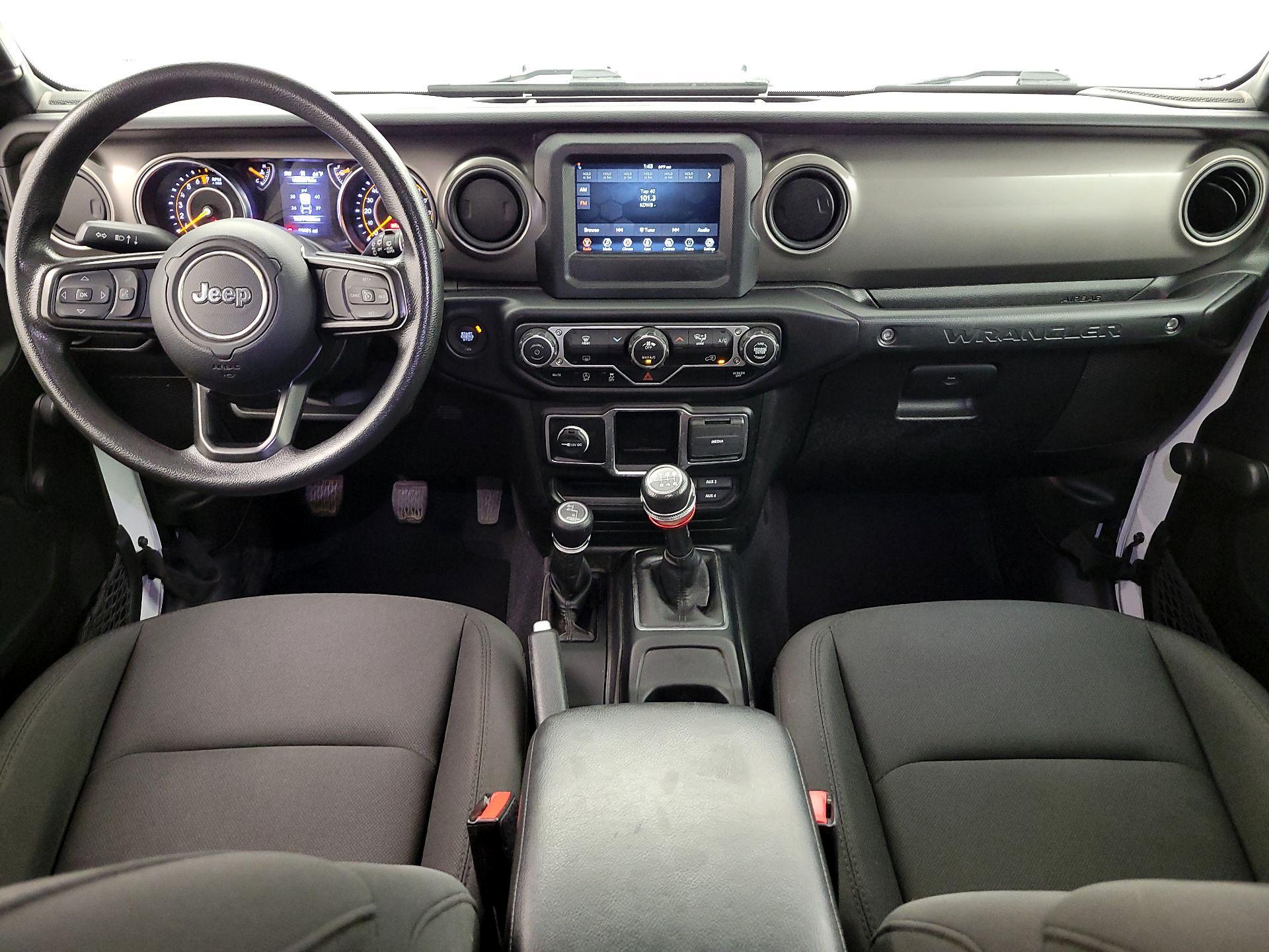 Thumbnail: 2022 Jeep Wrangler - 9