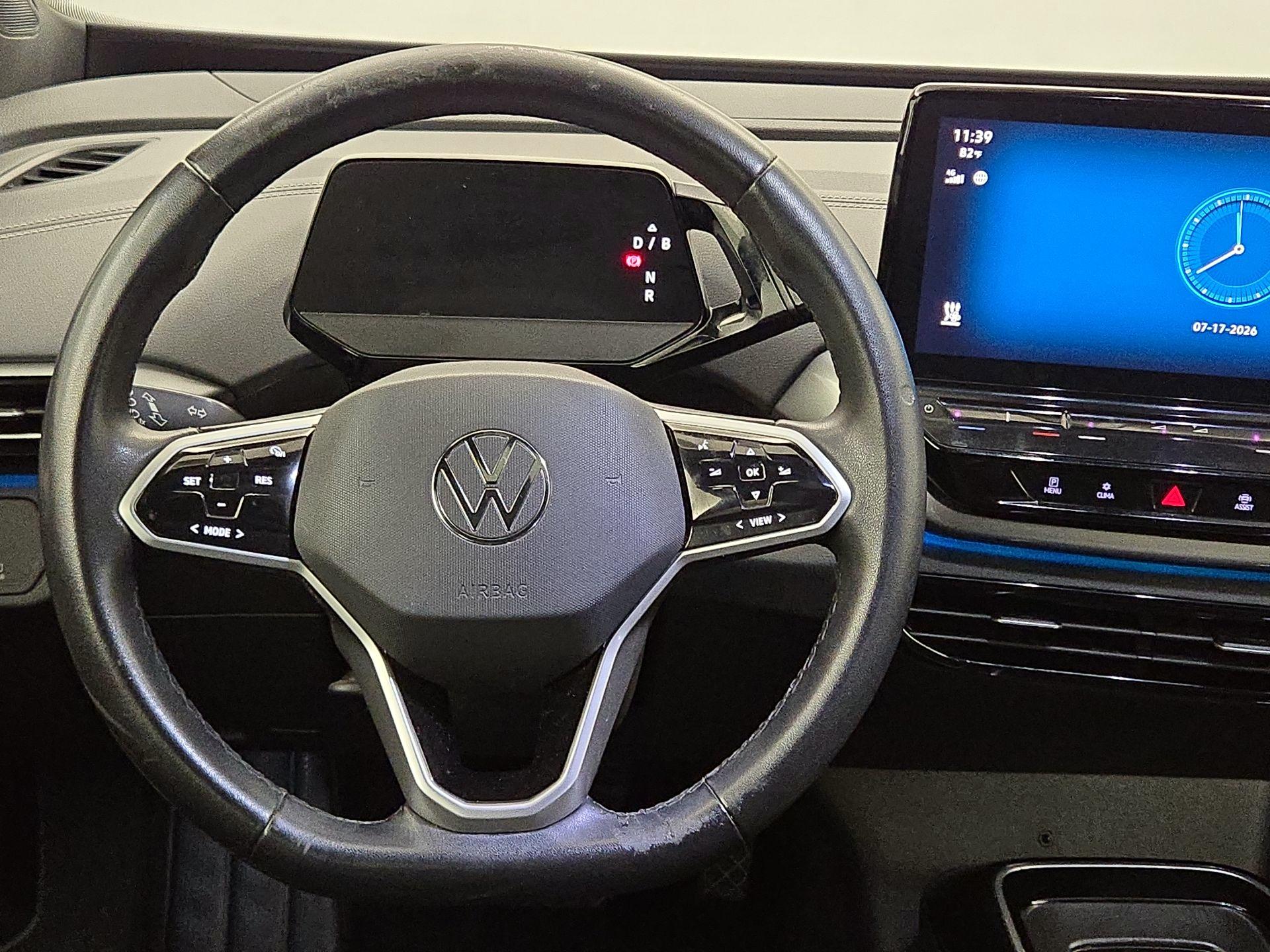 Thumbnail: 2023 Volkswagen ID.4 - 10