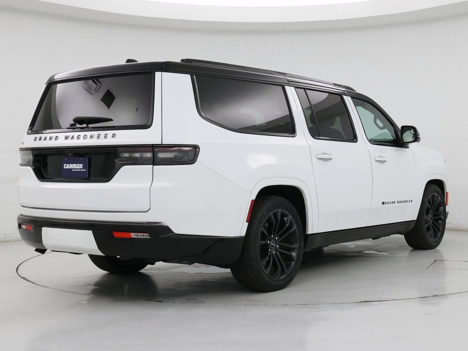 2024 Jeep Grand Wagoneer L Series II - Photo 9