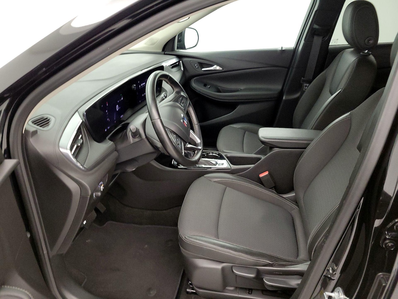 2025 Buick Encore GX Preferred - Photo 12