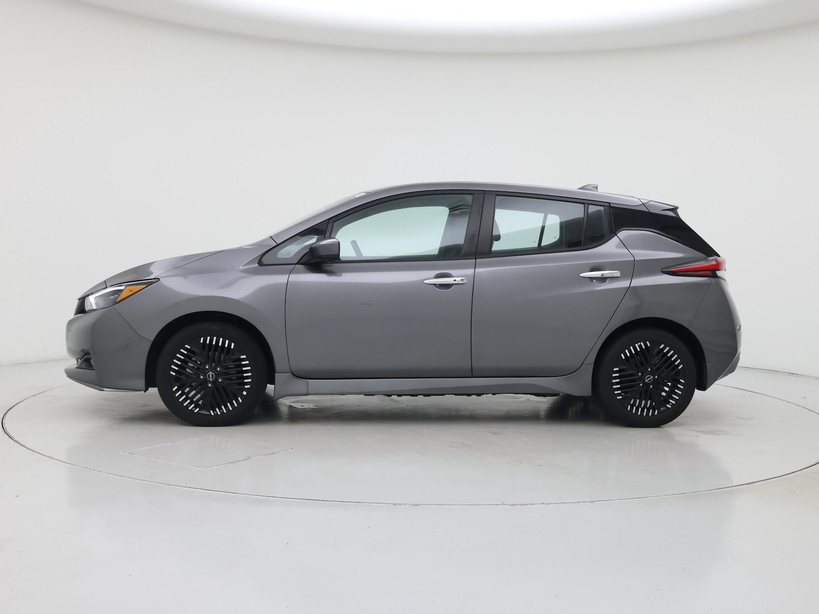 2024 Nissan LEAF SV PLUS - Photo 4