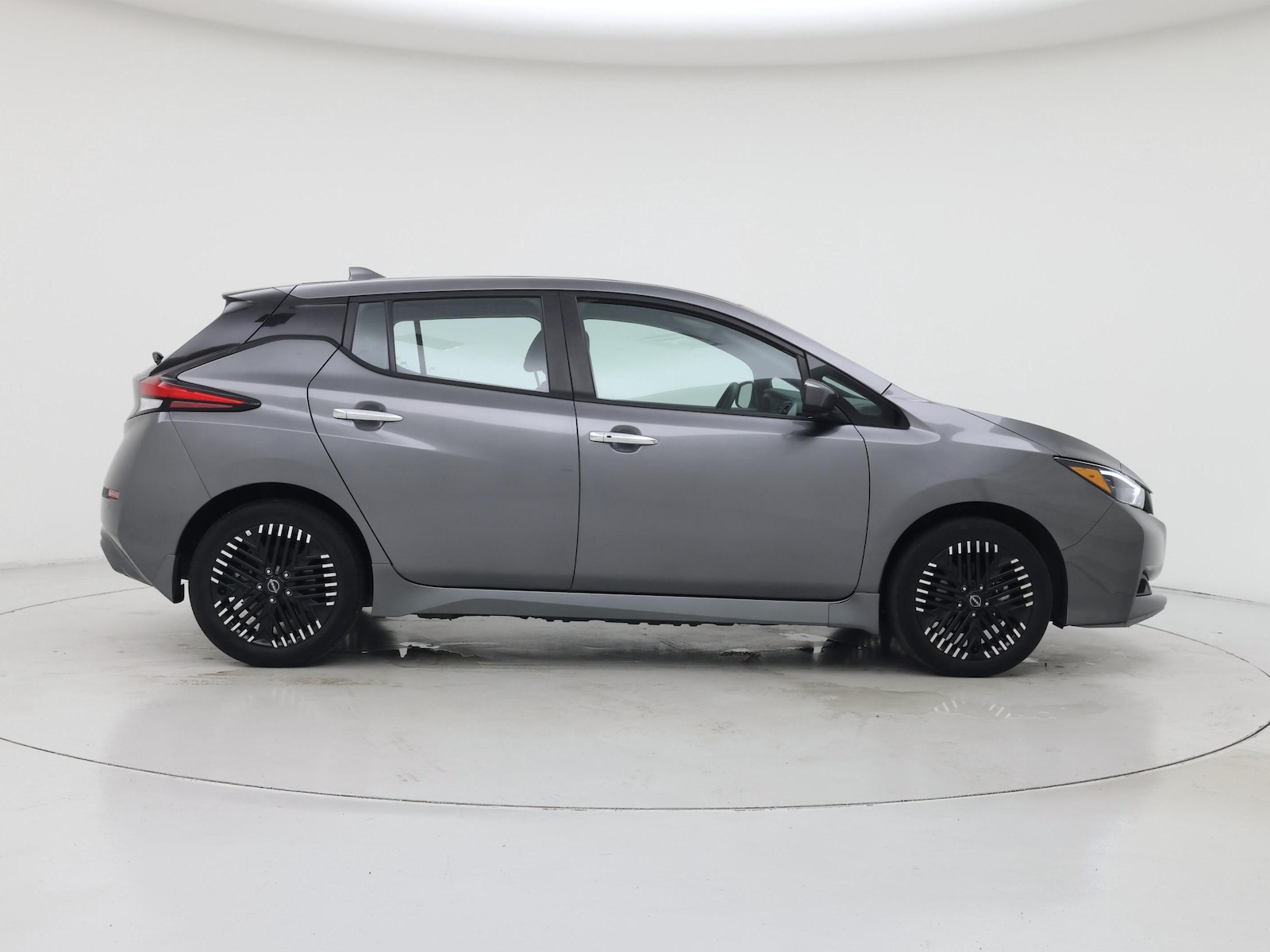 2024 Nissan LEAF SV PLUS - Photo 8