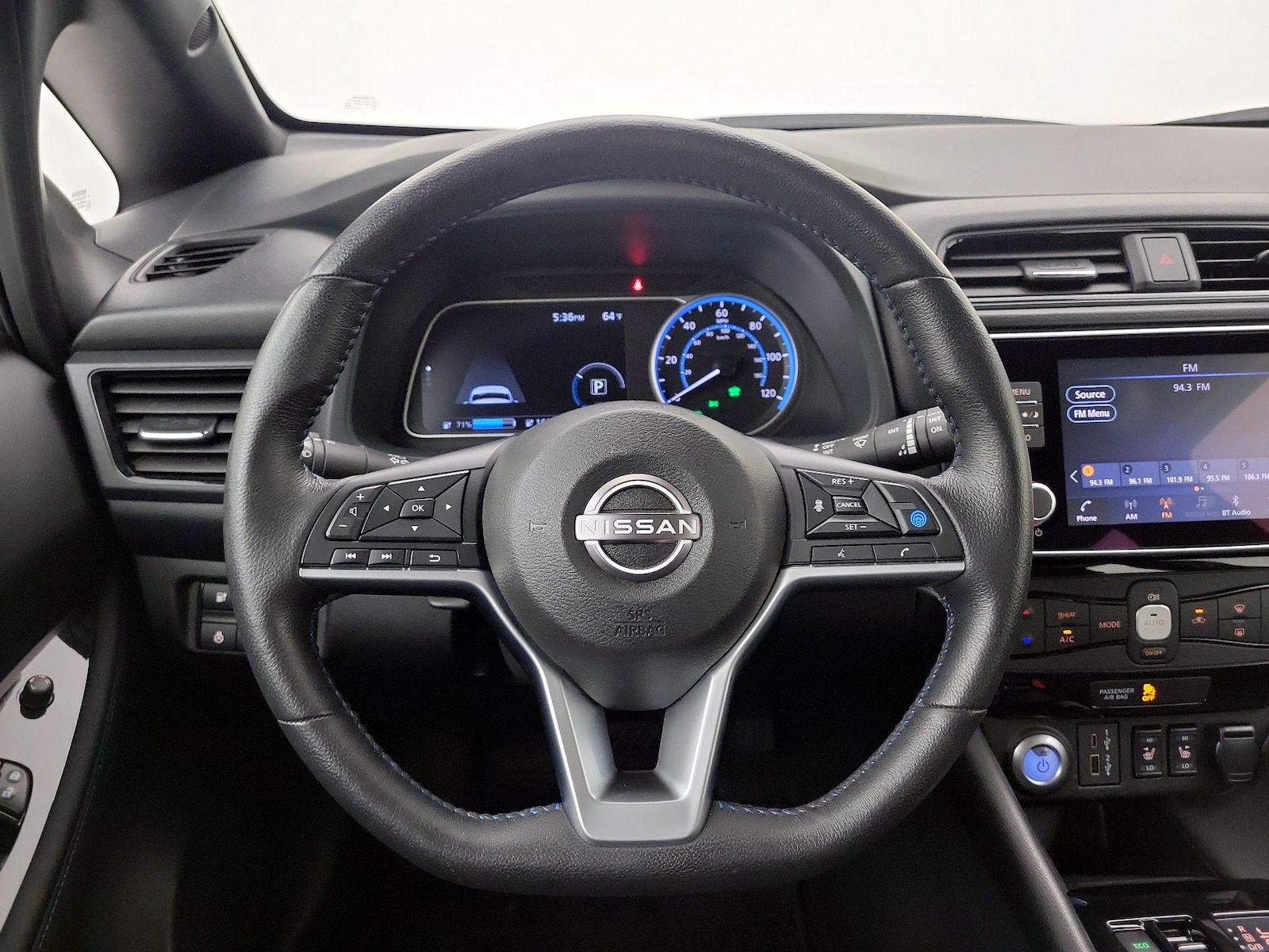 2024 Nissan LEAF SV PLUS - Photo 11
