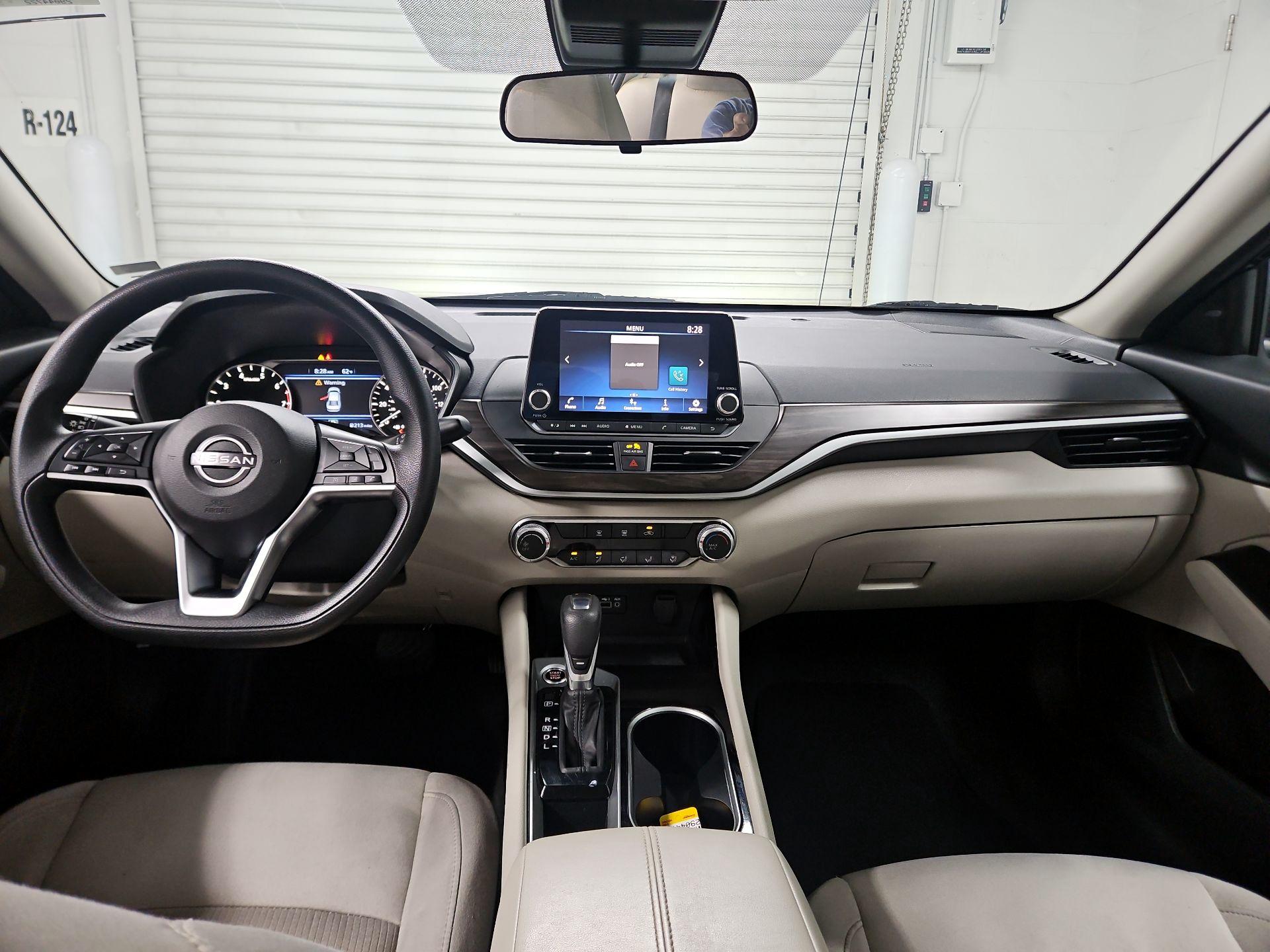 Thumbnail: 2024 Nissan Altima - 9