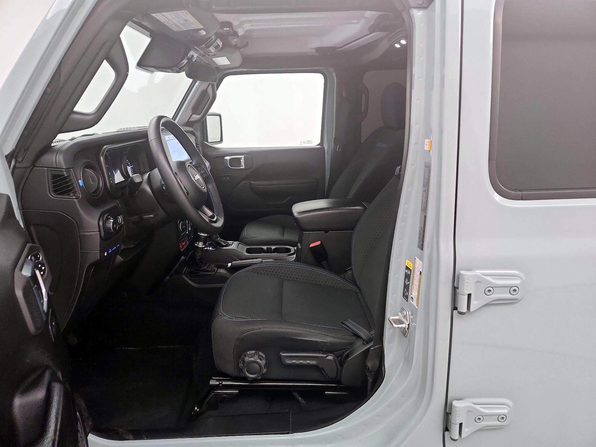 Thumbnail: 2024 Jeep Wrangler - 11