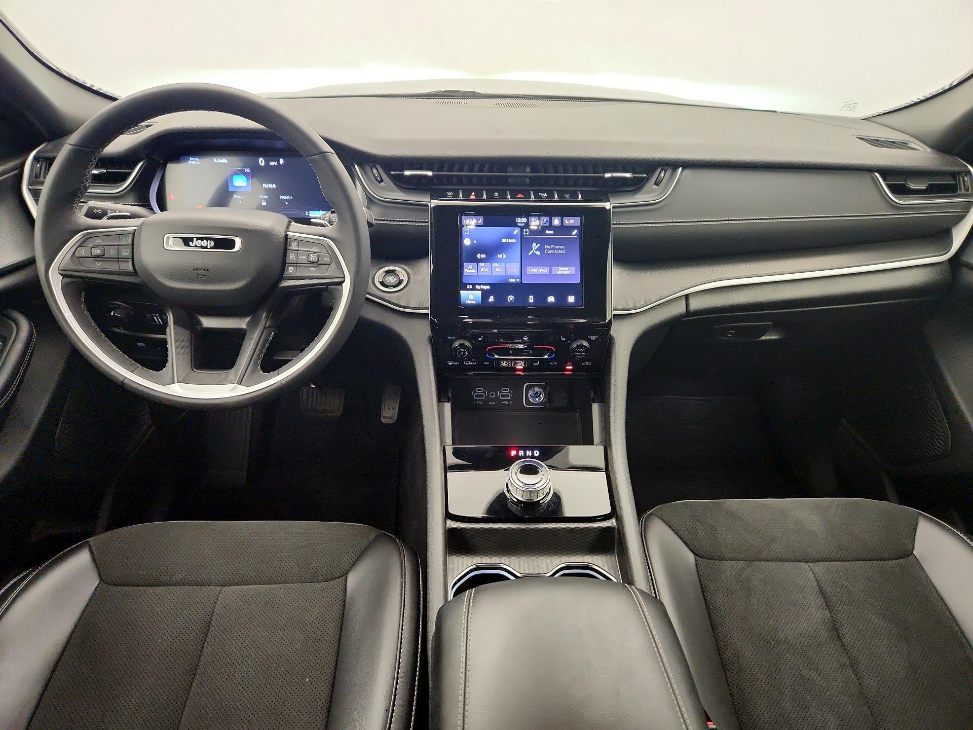Thumbnail: 2024 Jeep Grand Cherokee - 9