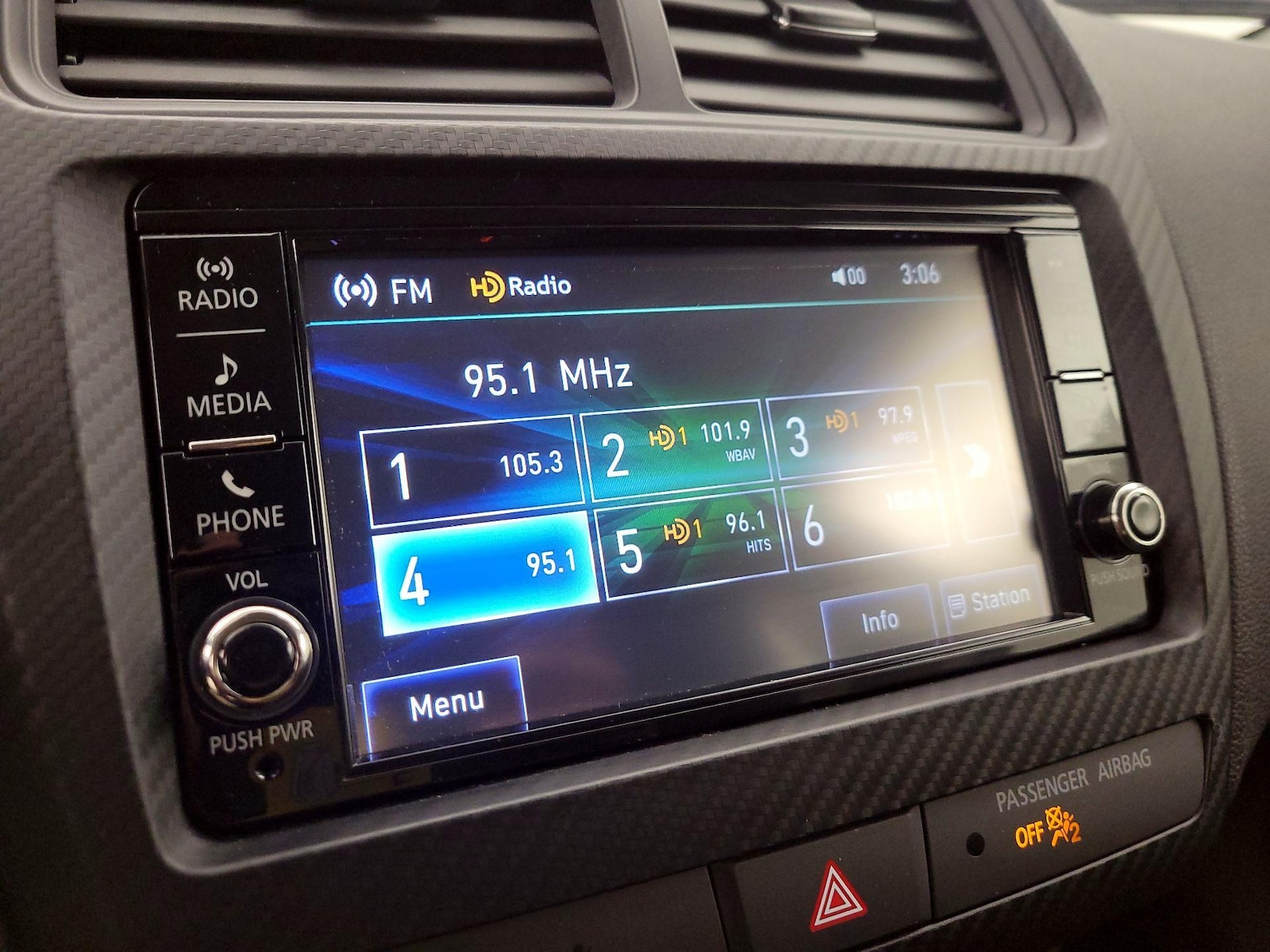 2025 Mitsubishi Outlander Sport ES - Photo 16
