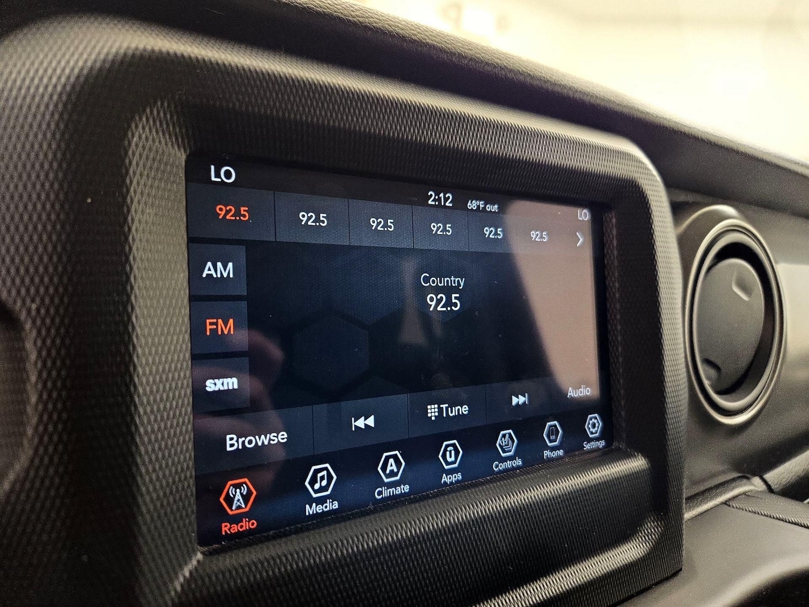 2022 Jeep Wrangler Unlimited Willys - Photo 15