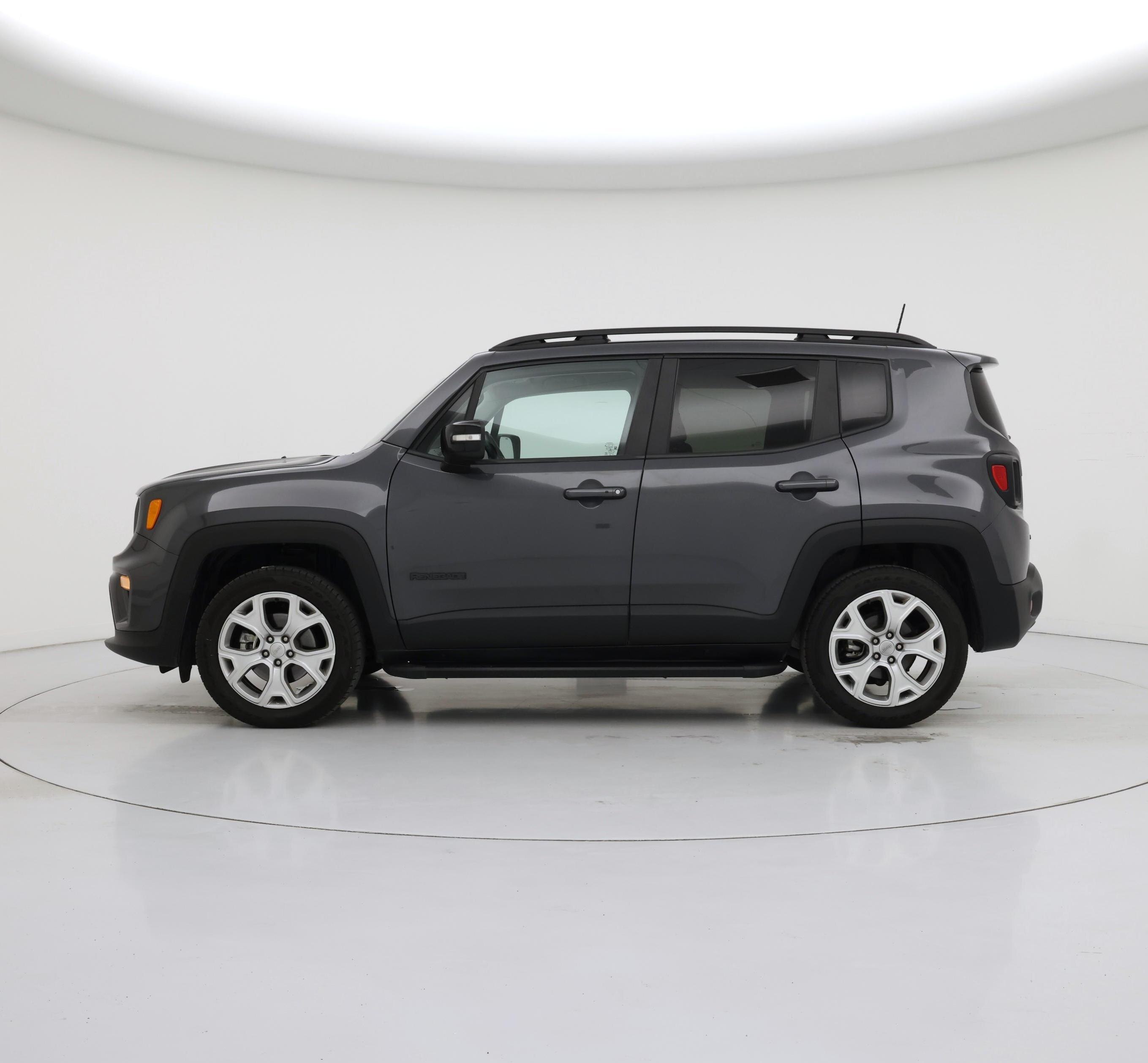 Thumbnail: 2022 Jeep Renegade - 3