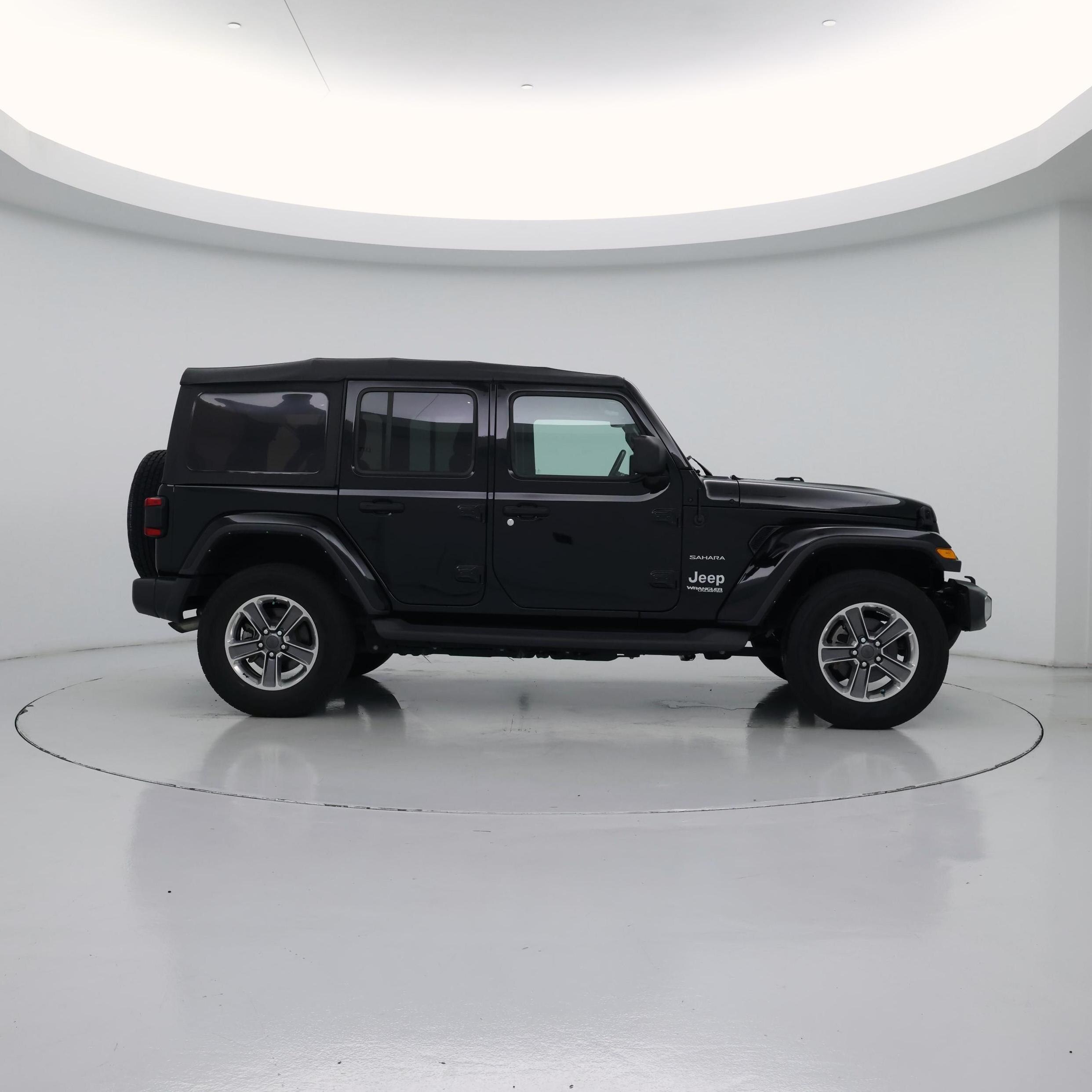 Thumbnail: 2022 Jeep Wrangler - 7