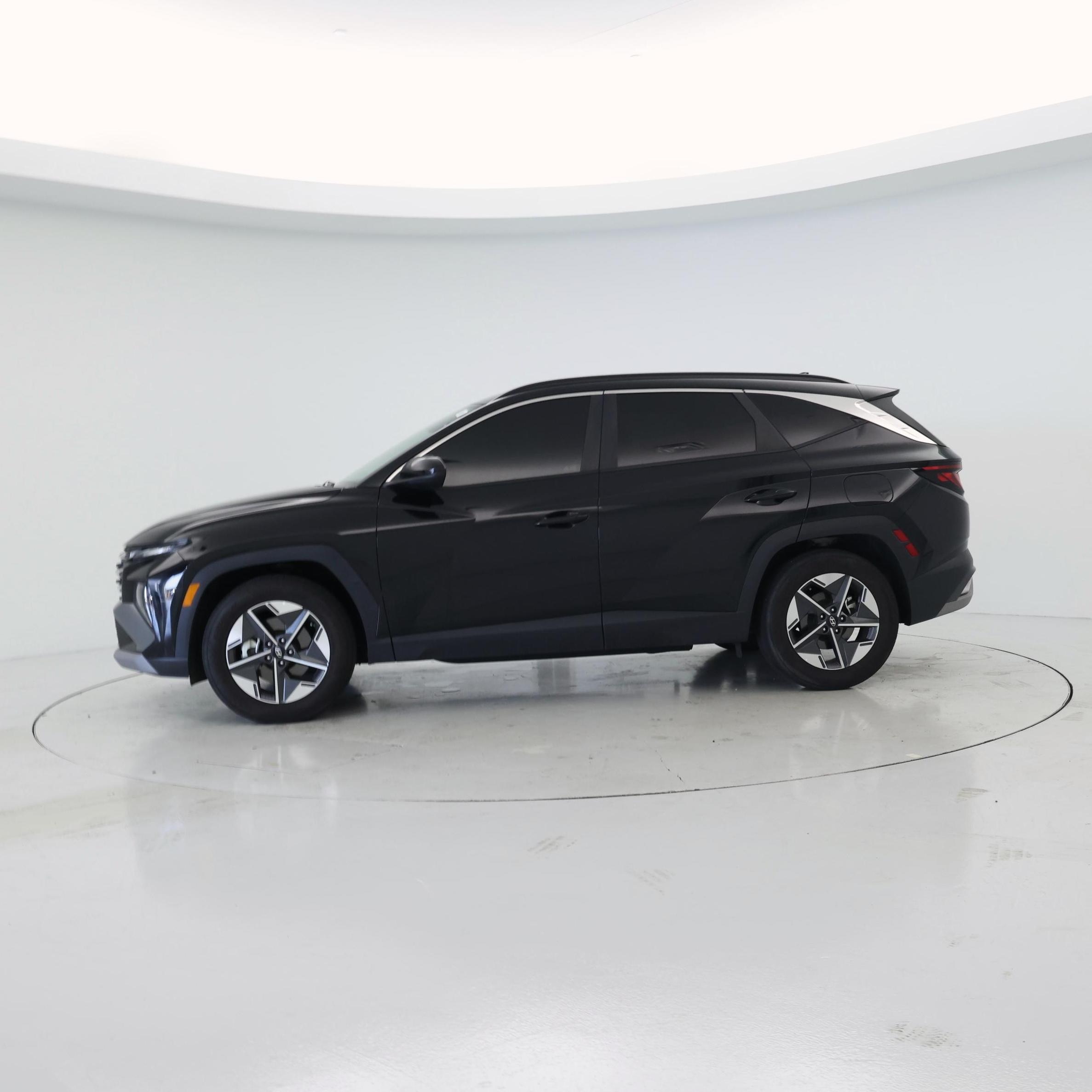 Thumbnail: 2025 Hyundai Tucson - 3