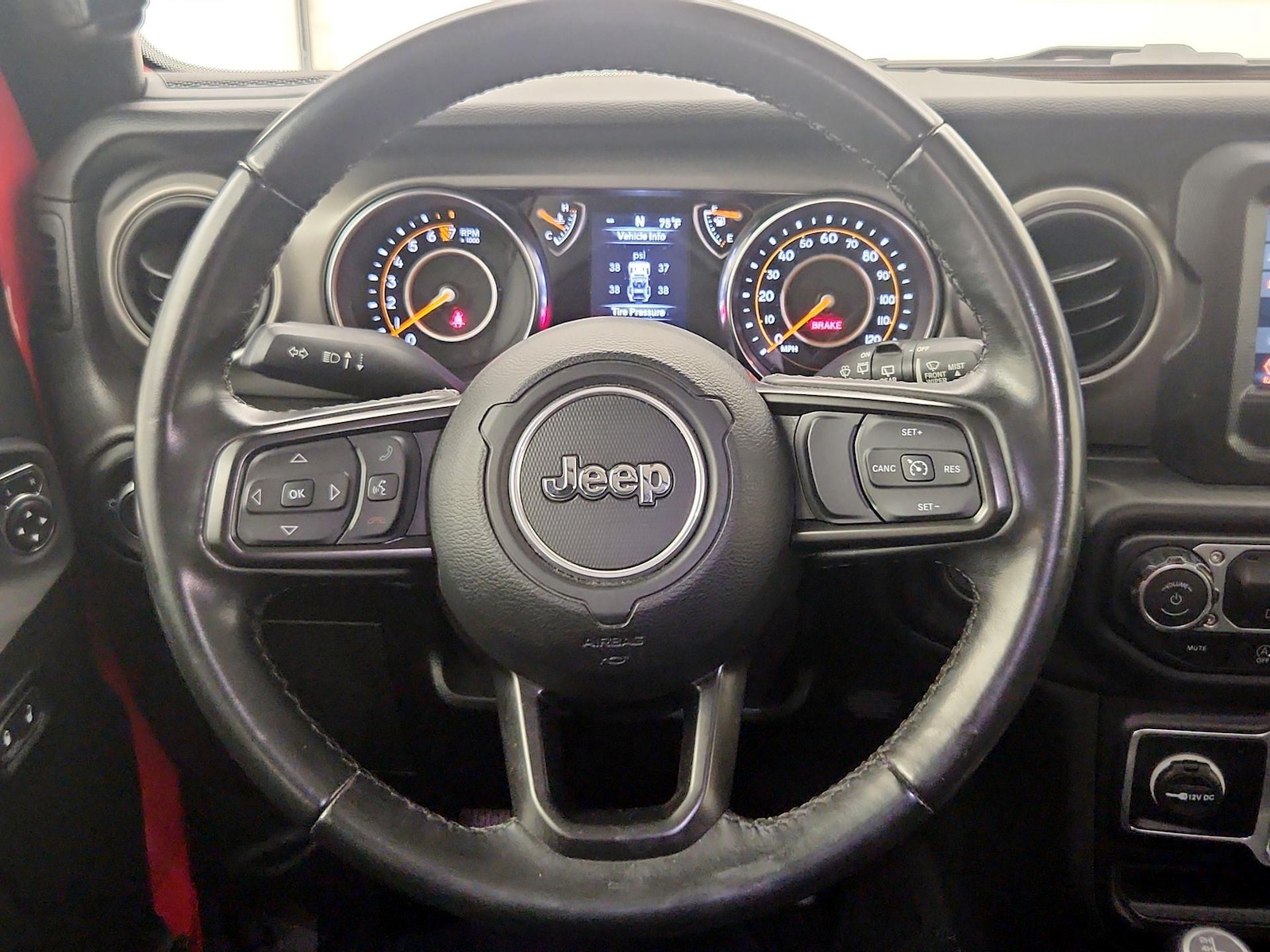 Photo 11