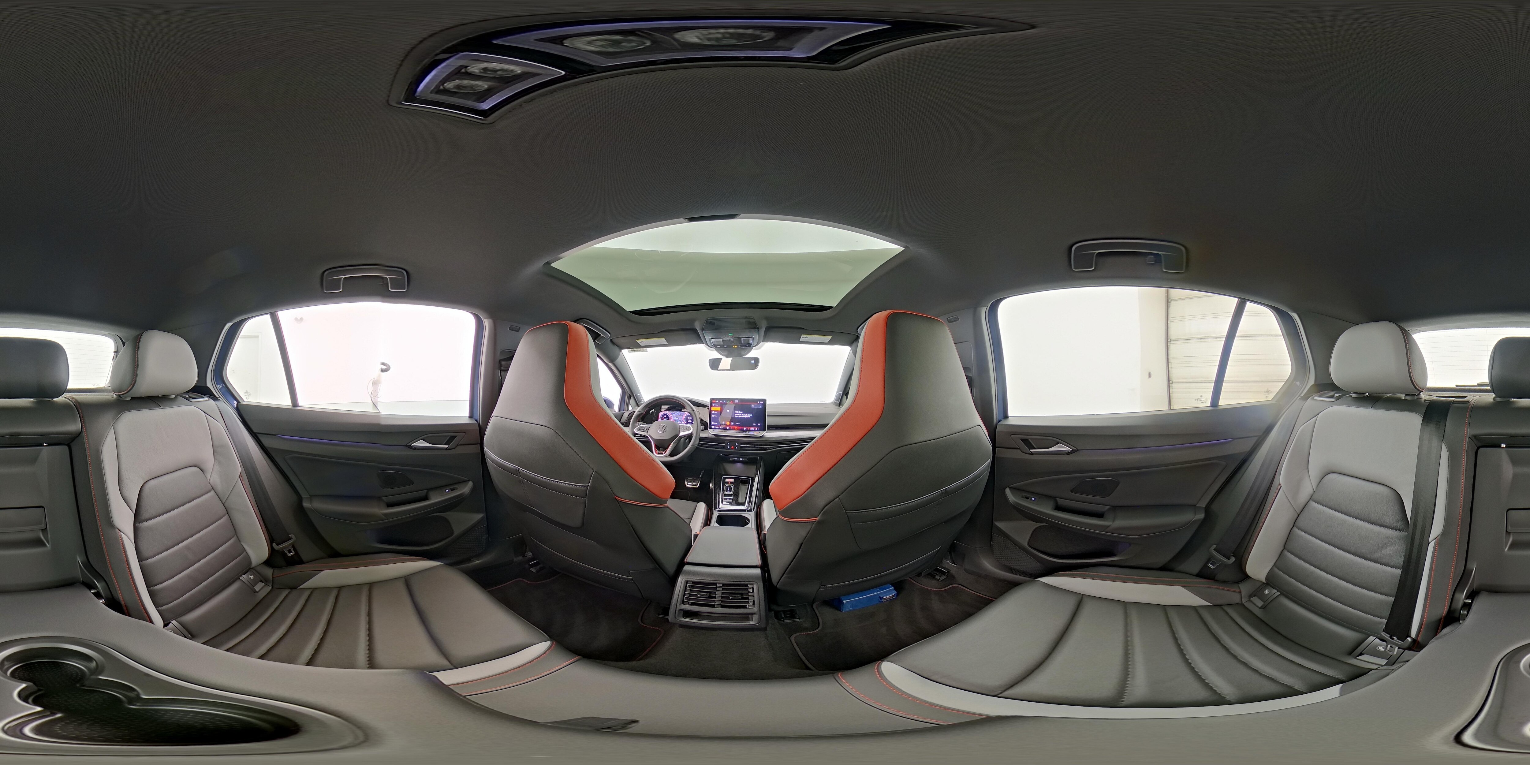 2025 Volkswagen Golf GTI SE - Photo 25