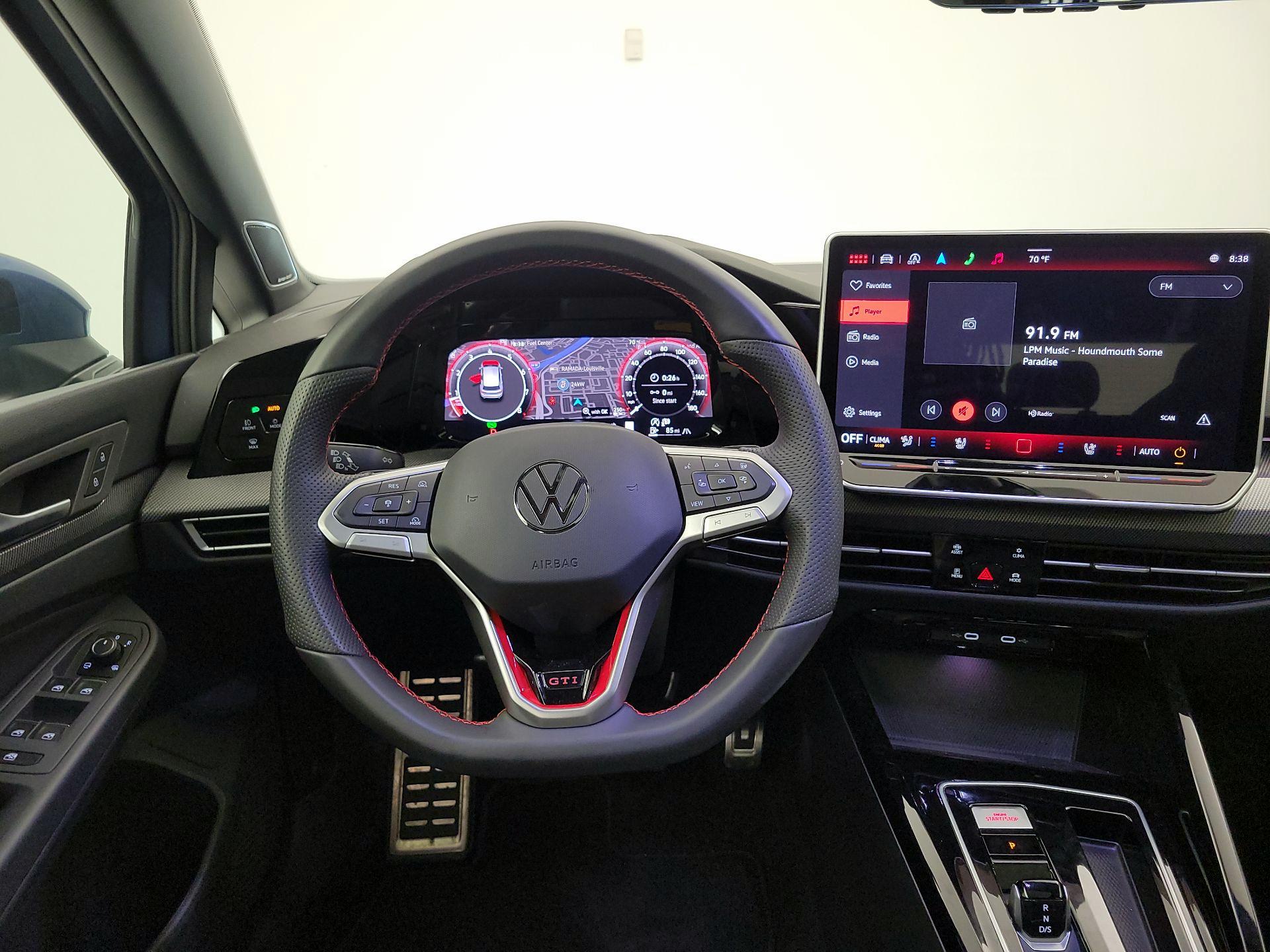 Thumbnail: 2025 Volkswagen Golf - 10