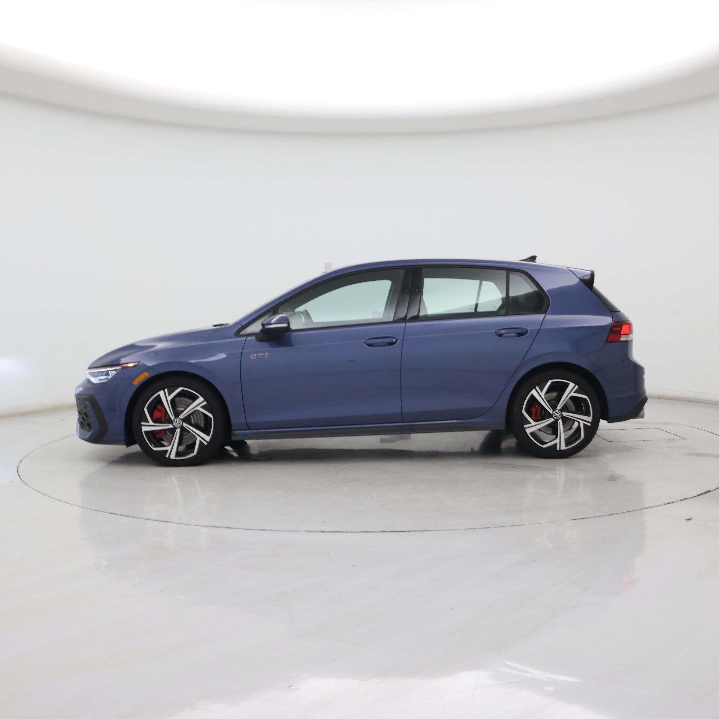 Thumbnail: 2025 Volkswagen Golf - 3