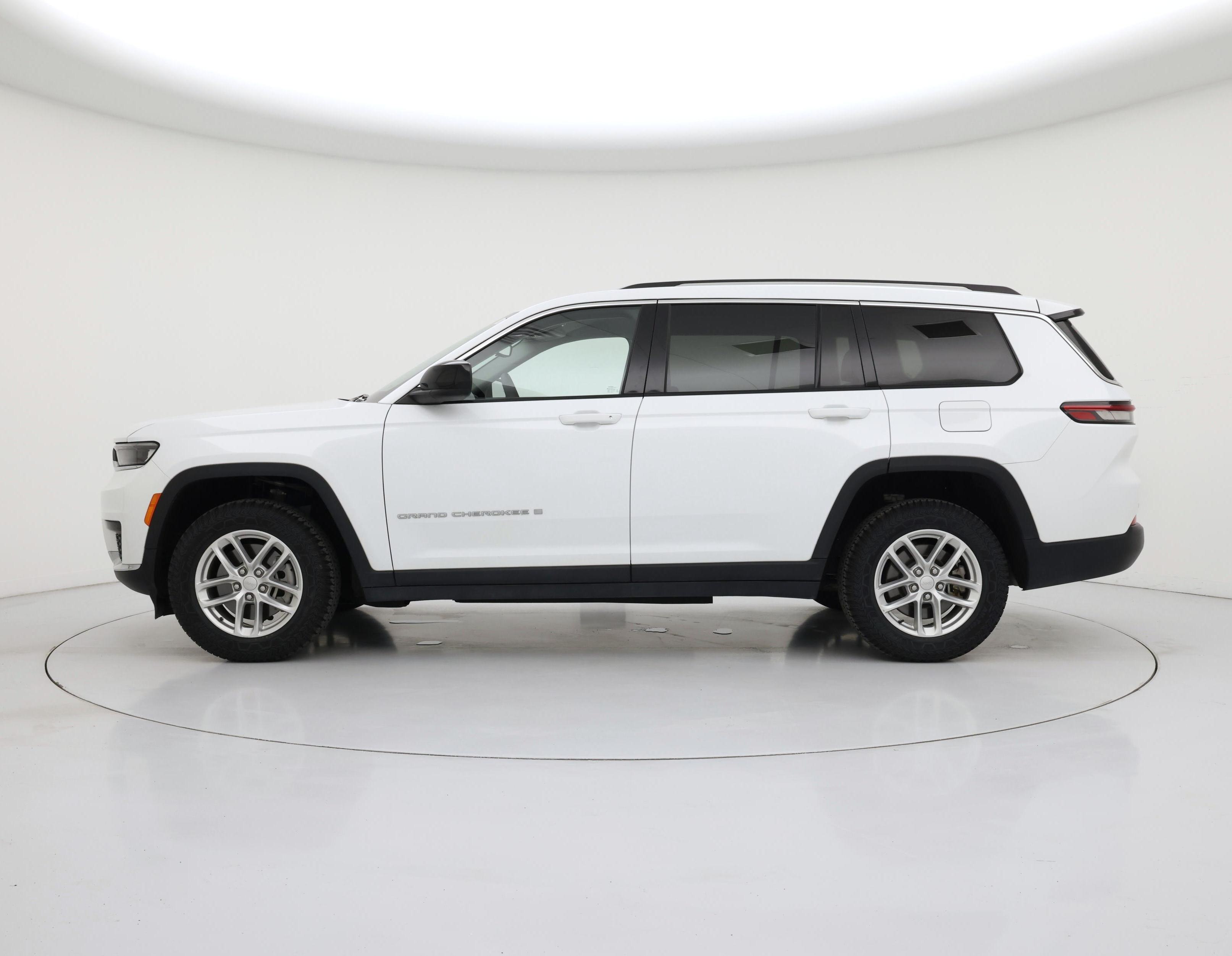 Thumbnail: 2022 Jeep Grand Cherokee L - 3