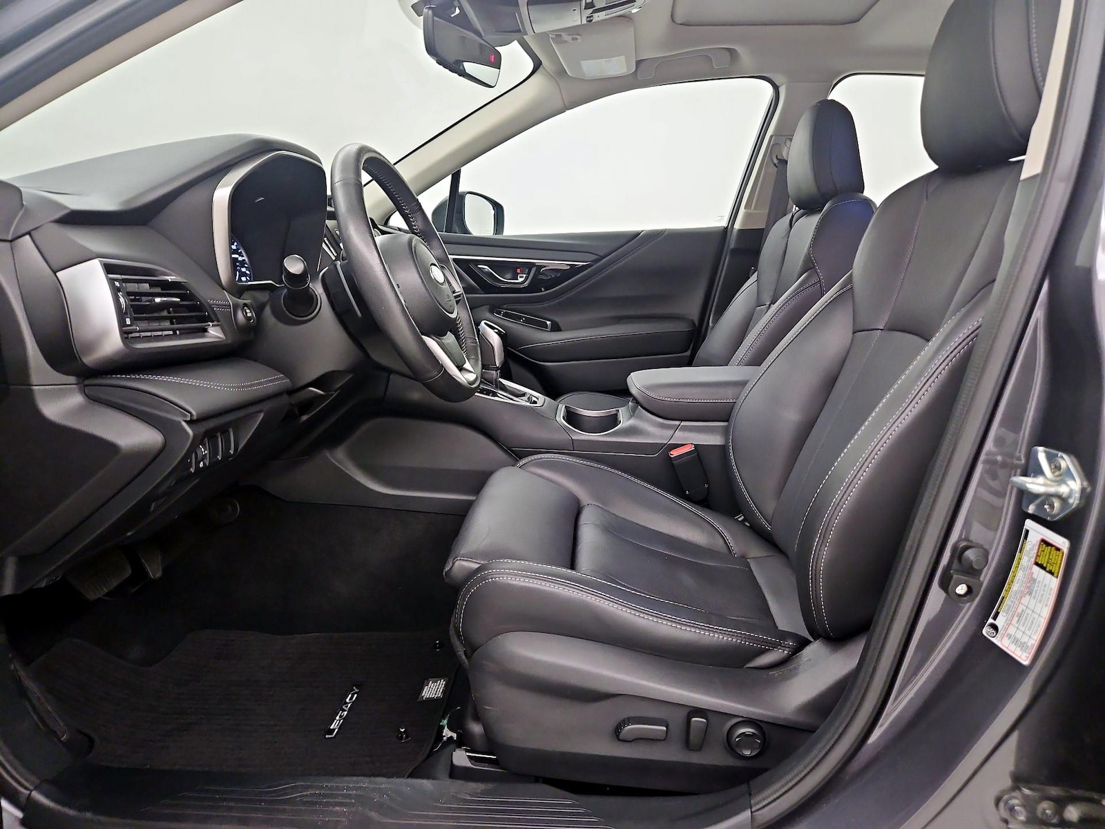 2025 Subaru Legacy Limited - Photo 12
