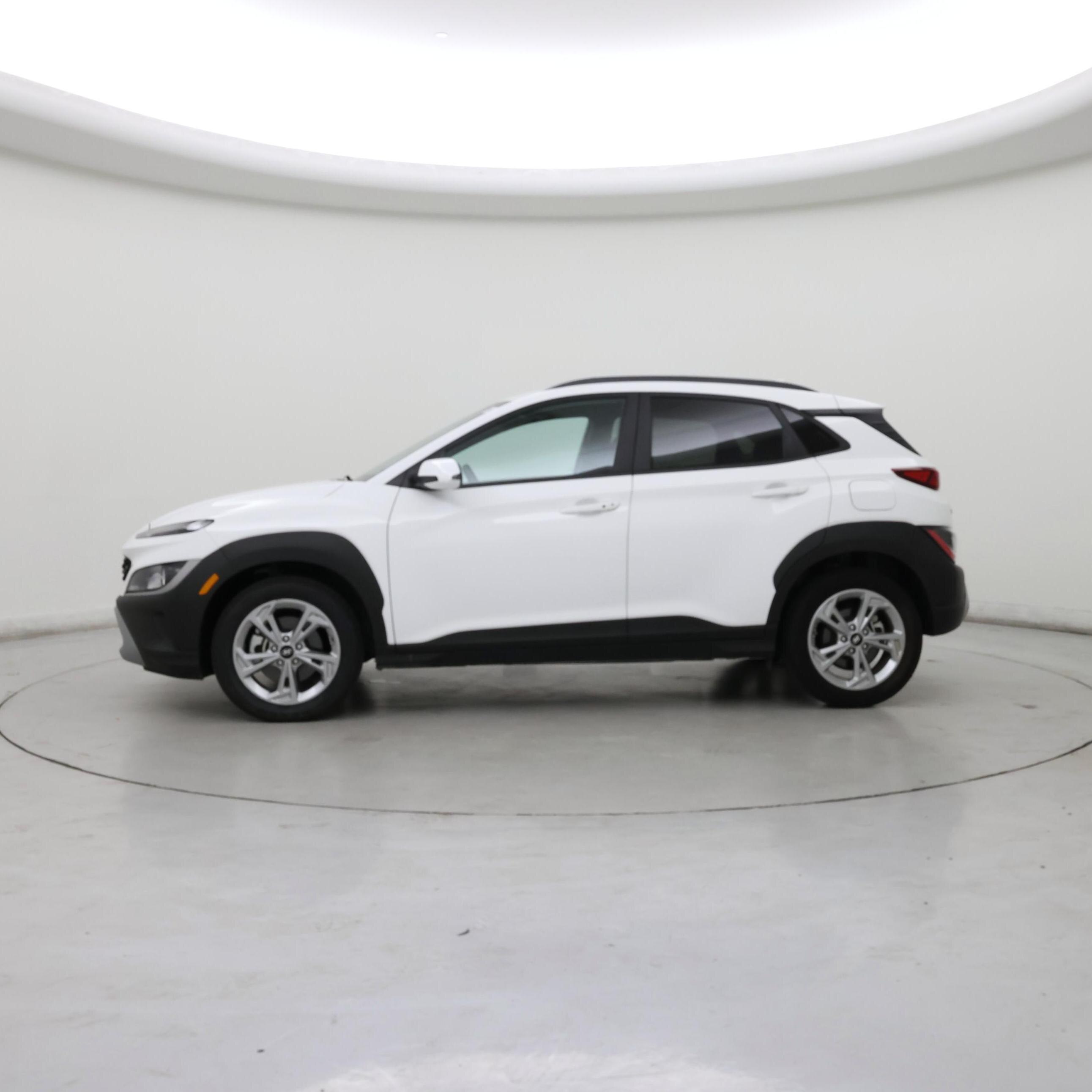 Thumbnail: 2023 Hyundai Kona - 3